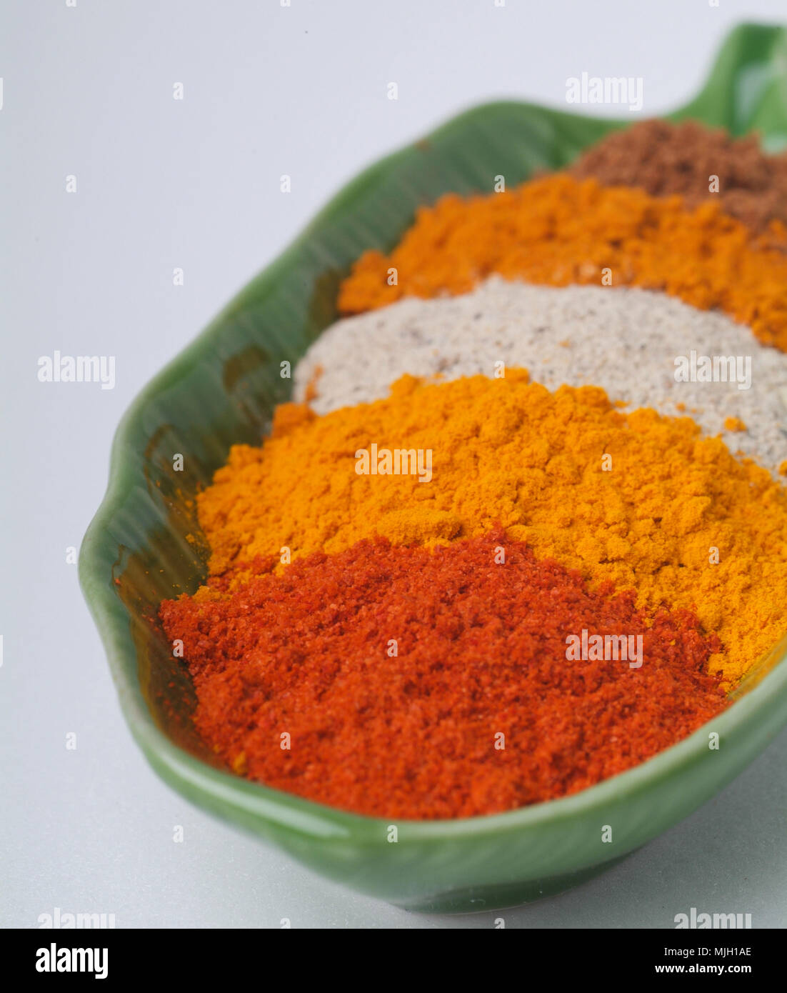 Red ocher powder hi-res stock photography and images - Alamy