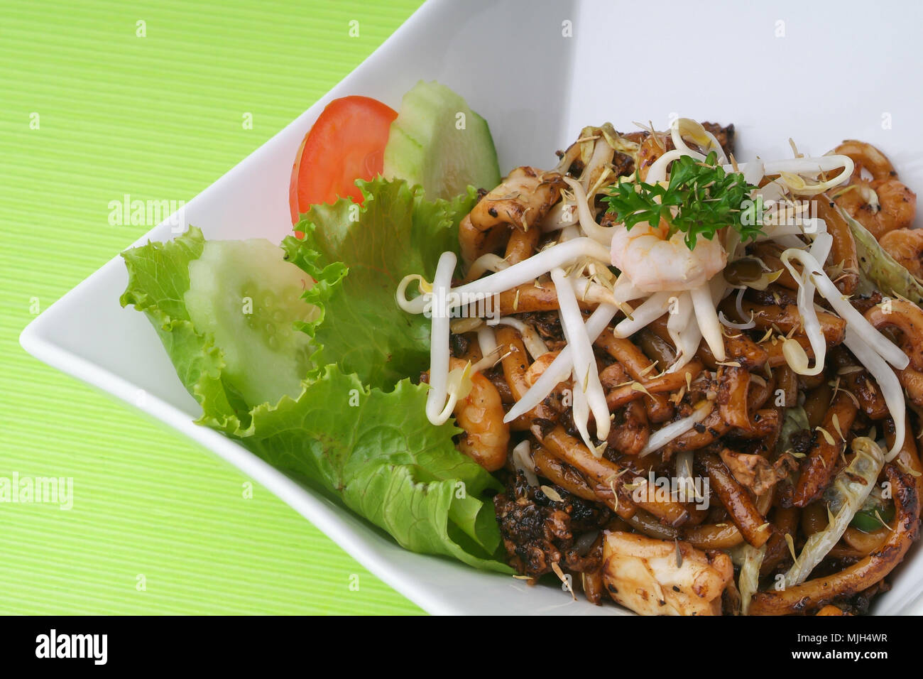 Stir fry noodles asia food Stock Photo - Alamy