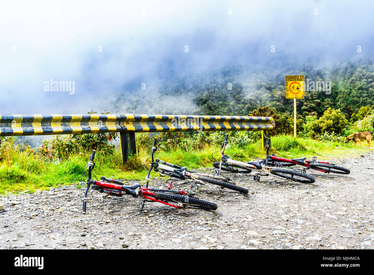 Cycling death road bolivia hi-res stock photography and images - Alamy