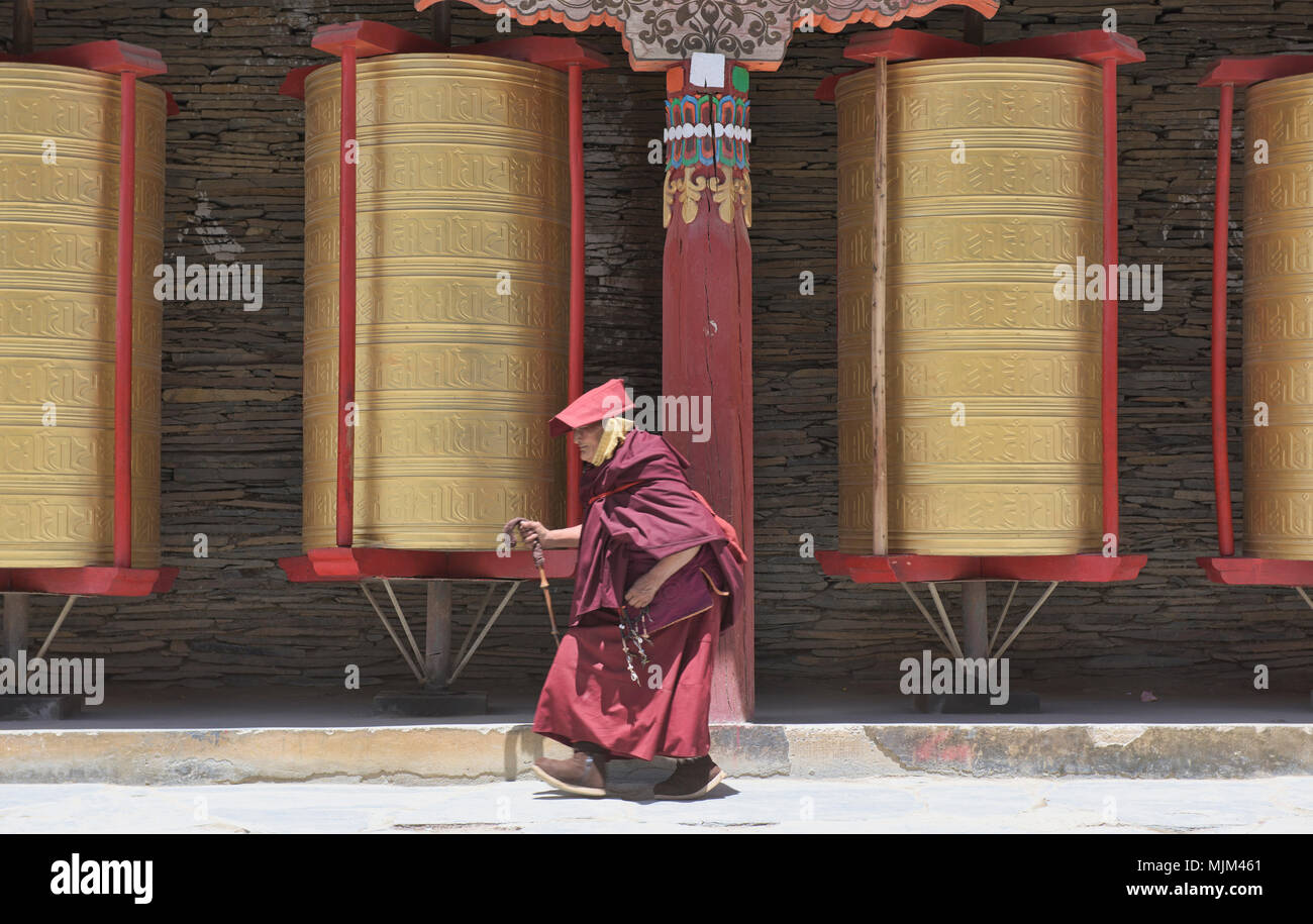 Ani gompa hi-res stock photography and images - Alamy