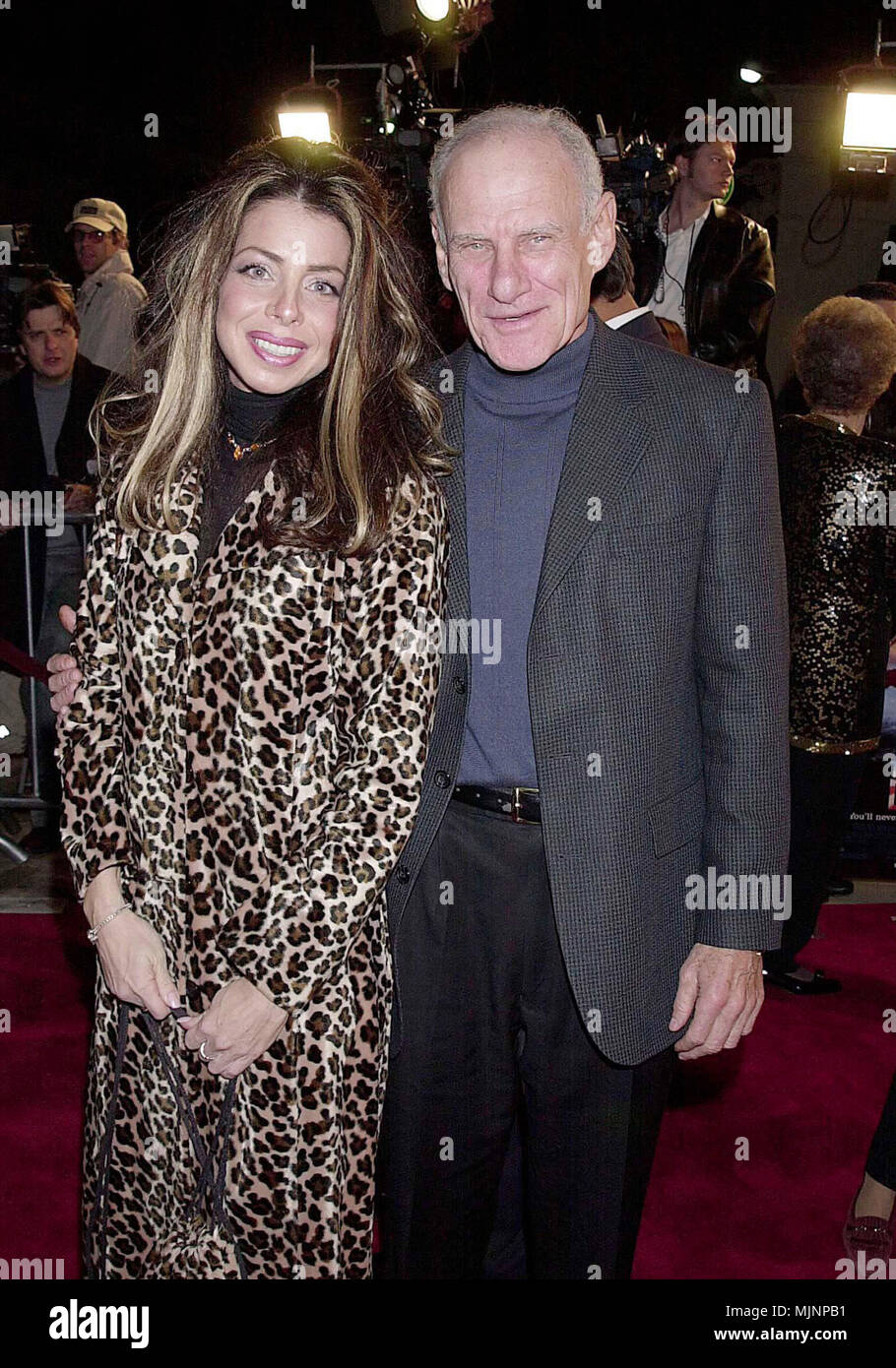 https://c8.alamy.com/comp/MJNPB1/19-dec-2000-original-caption-the-thirteen-days-premiere-was-held-at-the-westwood-theatre-in-los-angeles-tsuni-bourquard-michael-fairman-michael-fairman-michael-fairman-event-in-hollywood-life-california-red-carpet-event-vertical-usa-film-industry-celebrities-photography-bestof-arts-culture-and-entertainment-topix-celebrities-fashion-from-the-red-carpet-1994-2000-one-person-vertical-best-of-hollywood-life-event-in-hollywood-life-california-red-carpet-and-backstage-usa-film-industry-celebrities-photography-bestof-arts-culture-and-entertainment-MJNPB1.jpg