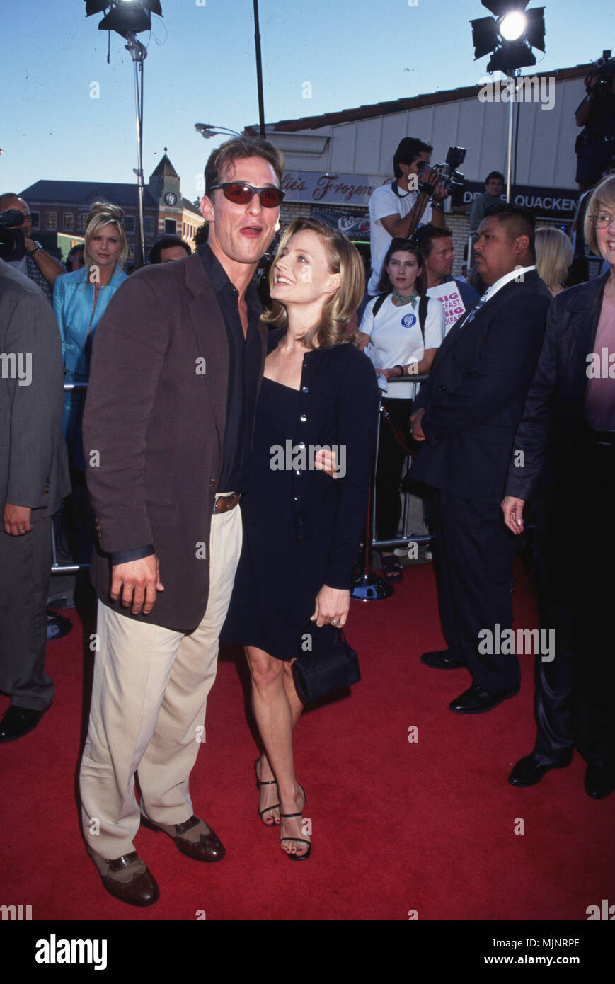 Jodie Foster Hugging Matthew Mcconaughey " Tsuni / USA "Jodie