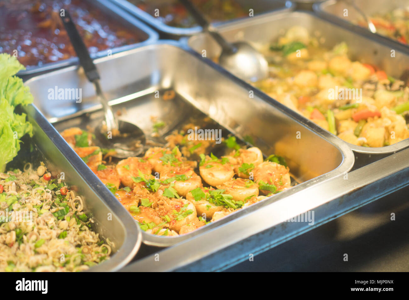 Thai street food Stock Photo - Alamy