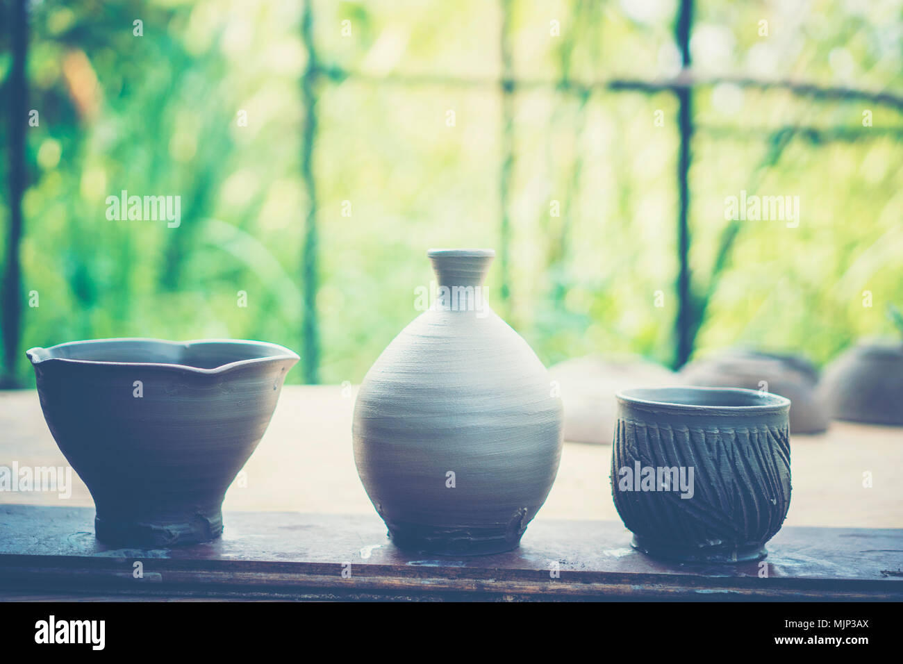Clay pot maker hires stock photography and images Alamy
