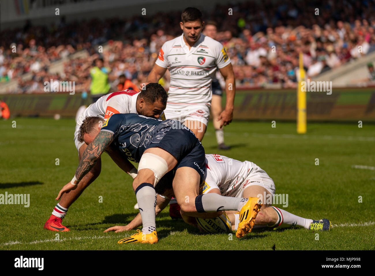 Leicester Tigers's Jonah Holmes scores his sides first try  5th May 2018 , AJ Bell Stadium, Sale, England; English Premiership Rugby League, Sale Shar Stock Photo