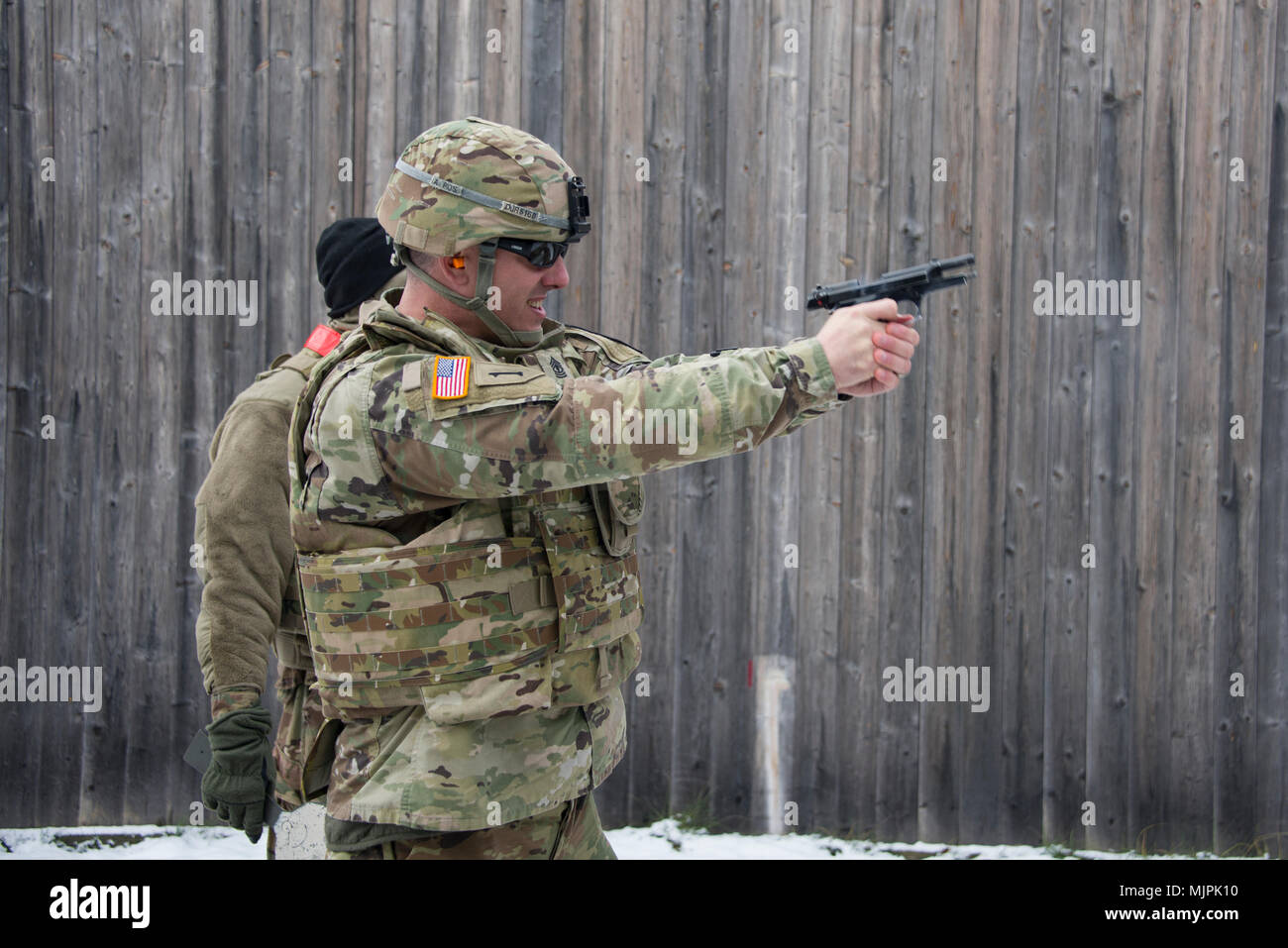 U.S. Soldiers with 615th Aviation Support Battalion, 1 Air Cavalry