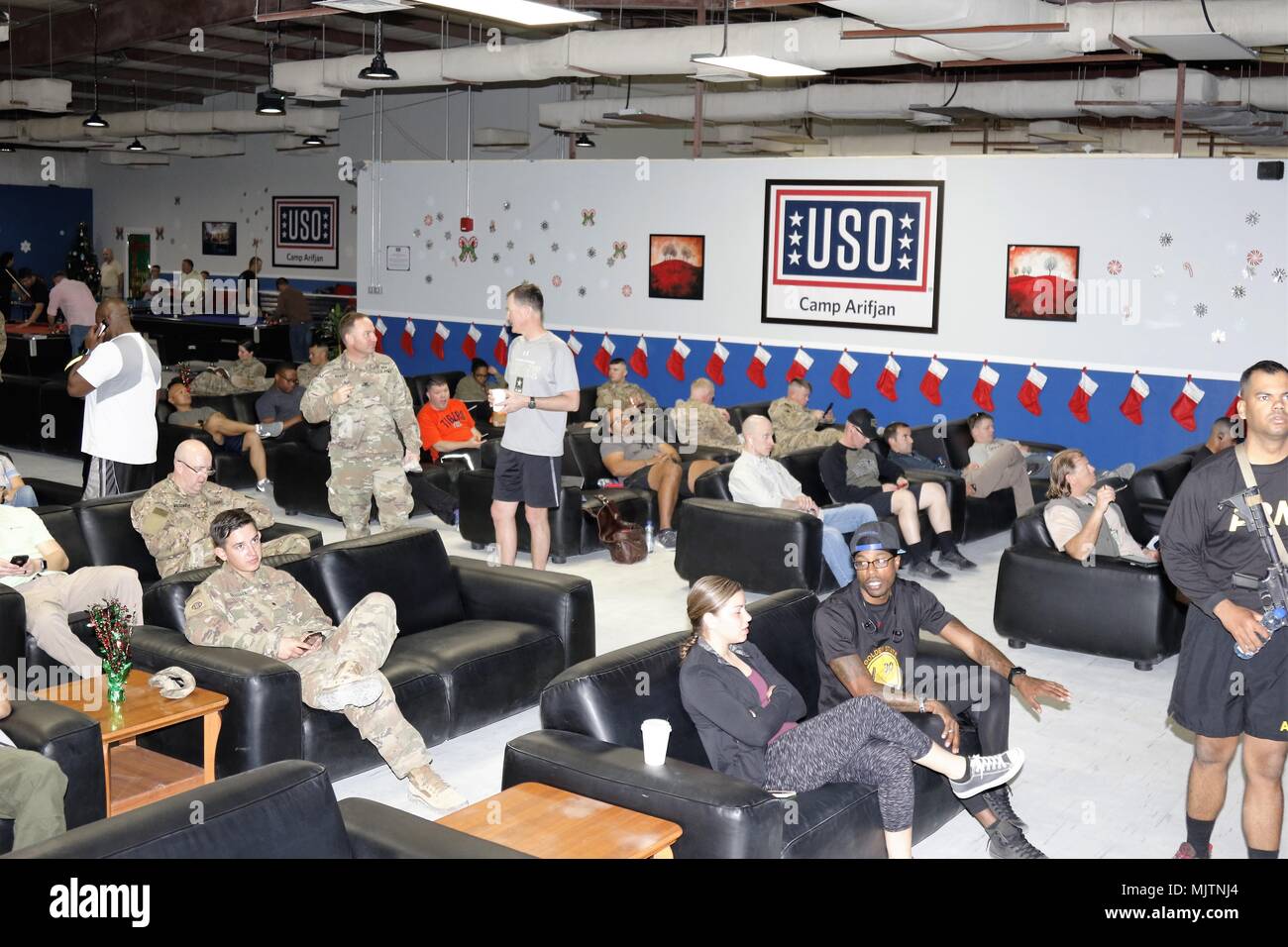 Uso Kuwait Kuwait duty free hi-res stock photography and images - Alamy
