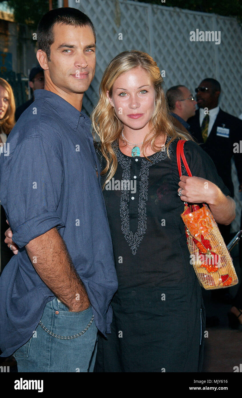 Johnathon Schaech and wife Christina Applegate arriving at the premiere of ' Austin Powers in Goldmember ' at the Universal Amphitheatre in Los Angeles. July 22, 2002.           -            ApplegateC SchaechJohnath07.JPG           -              ApplegateC SchaechJohnath07.JPGApplegateC SchaechJohnath07  Event in Hollywood Life - California,  Red Carpet Event, Vertical, USA, Film Industry, Celebrities,  Photography, Bestof, Arts Culture and Entertainment, Topix Celebrities fashion /  from the Red Carpet-, Vertical, Best of, Hollywood Life, Event in Hollywood Life - California,  Red Carpet ,  Stock Photo