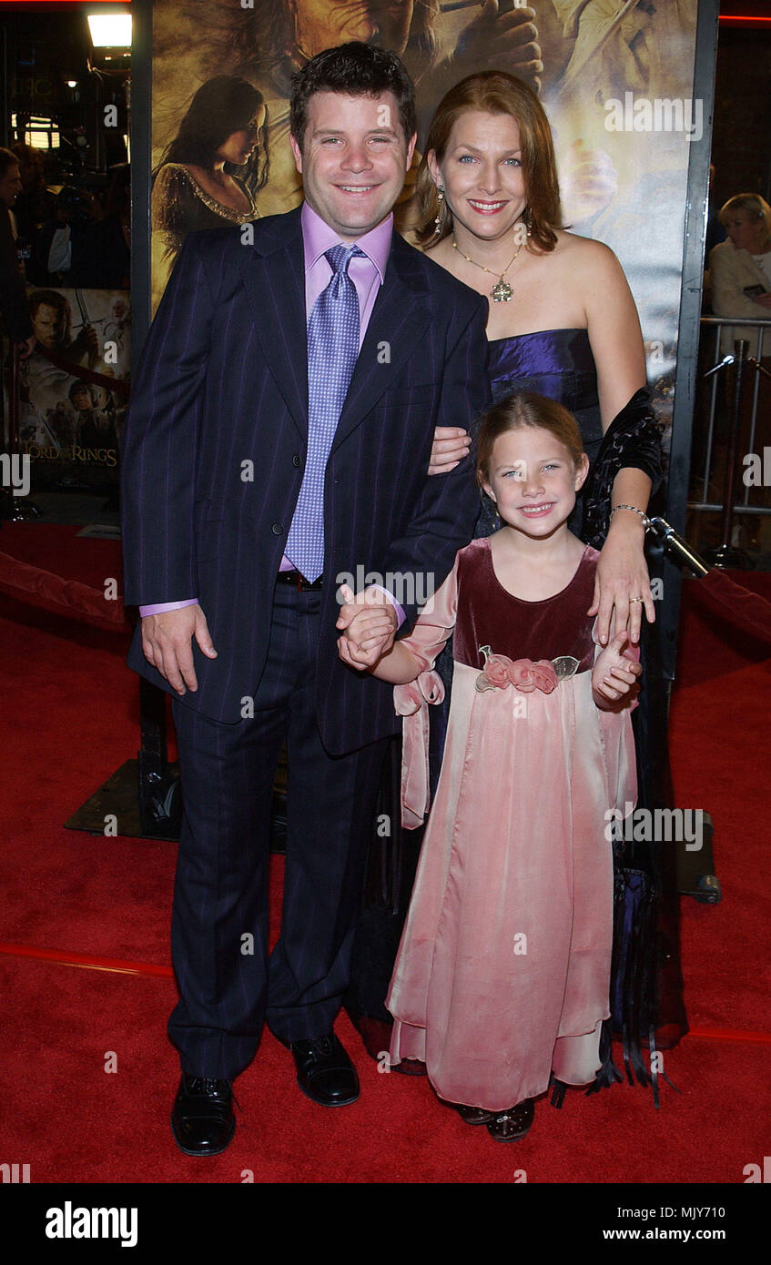 Sean Astin with wife and daughter arriving at the " LORD OF THE RINGS