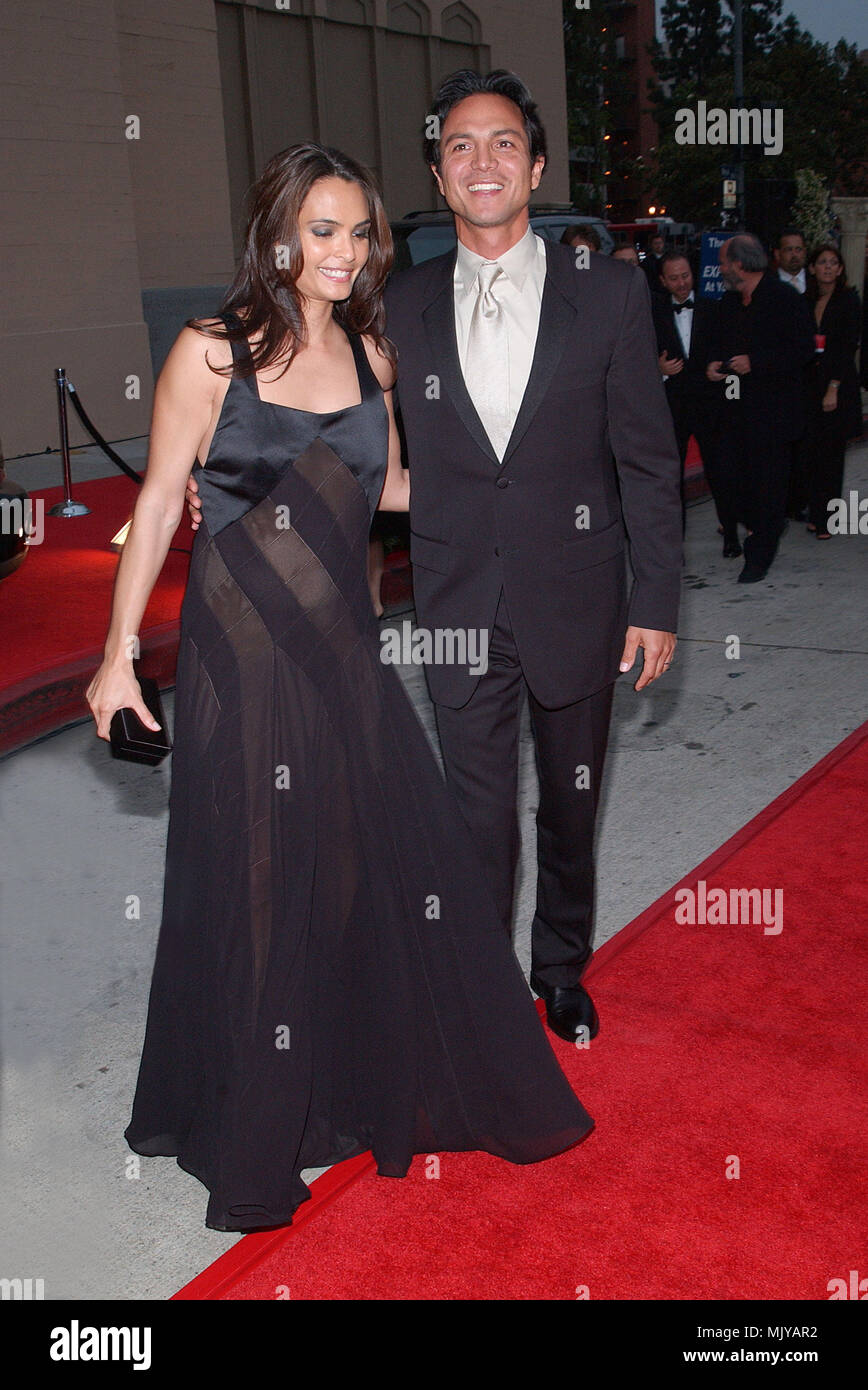 Benjamin Bratt and Talisa Soto  arriving at the The Alma Awards -American Latino Media Awards-2002  at the Shrine Auditorium in Los Angeles. May 18, 2002.           -            BrattBenjamin SotoTalisa01.JPG           -              BrattBenjamin SotoTalisa01.JPGBrattBenjamin SotoTalisa01  Event in Hollywood Life - California,  Red Carpet Event, Vertical, USA, Film Industry, Celebrities,  Photography, Bestof, Arts Culture and Entertainment, Topix Celebrities fashion /  from the Red Carpet-, Vertical, Best of, Hollywood Life, Event in Hollywood Life - California,  Red Carpet , USA, Film Indust Stock Photo