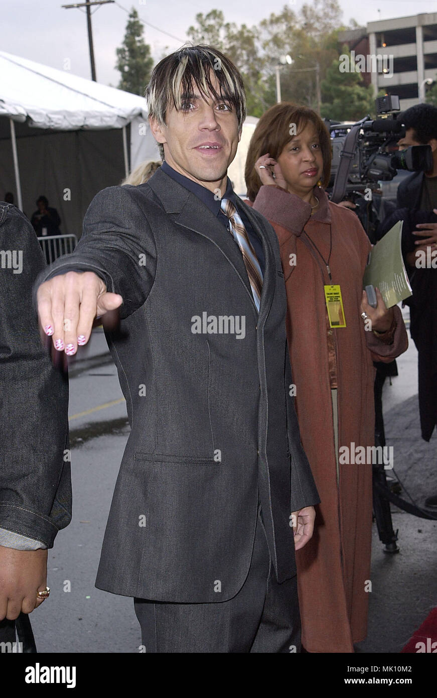 Anthony Kiedis arriving at the Soul Train Music Awards 2001 in Los ...