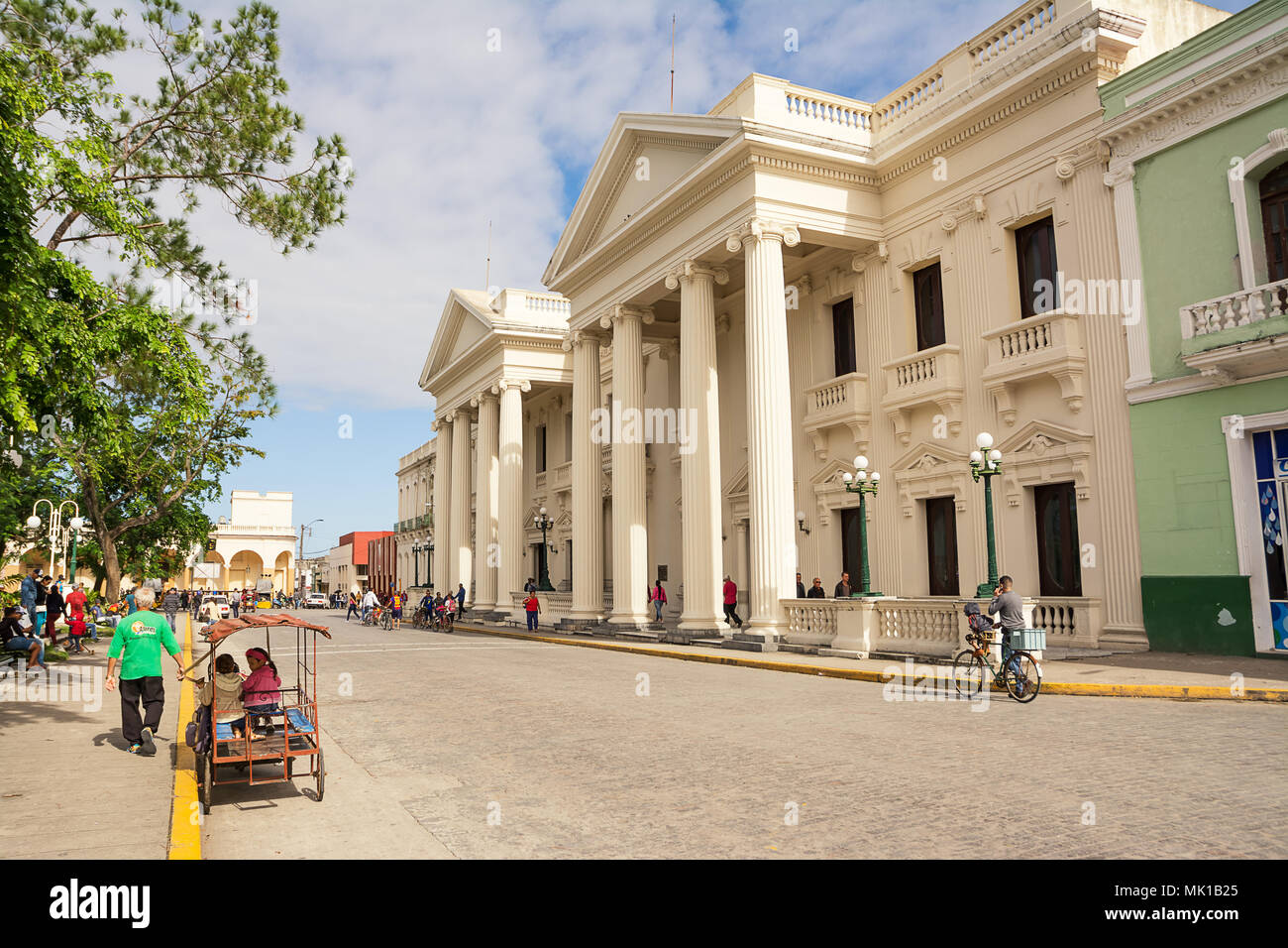 Santa Clara, Cuba - 10 december 2017: Facade of the Palazzo Comunale di Santa Clara on Sunday morning Stock Photo
