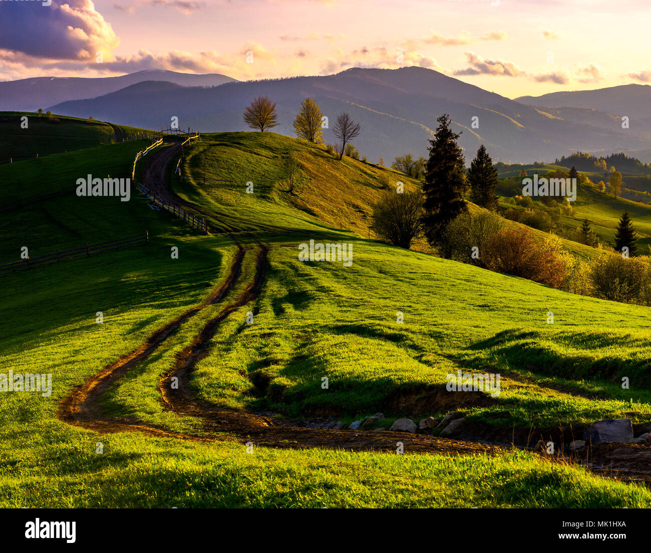 View of Hills in a Countryside · Free Stock Photo