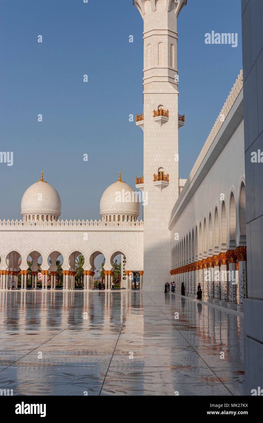 Sheikh Zayed Mosque Abu Dhabi Emirates Stock Photo