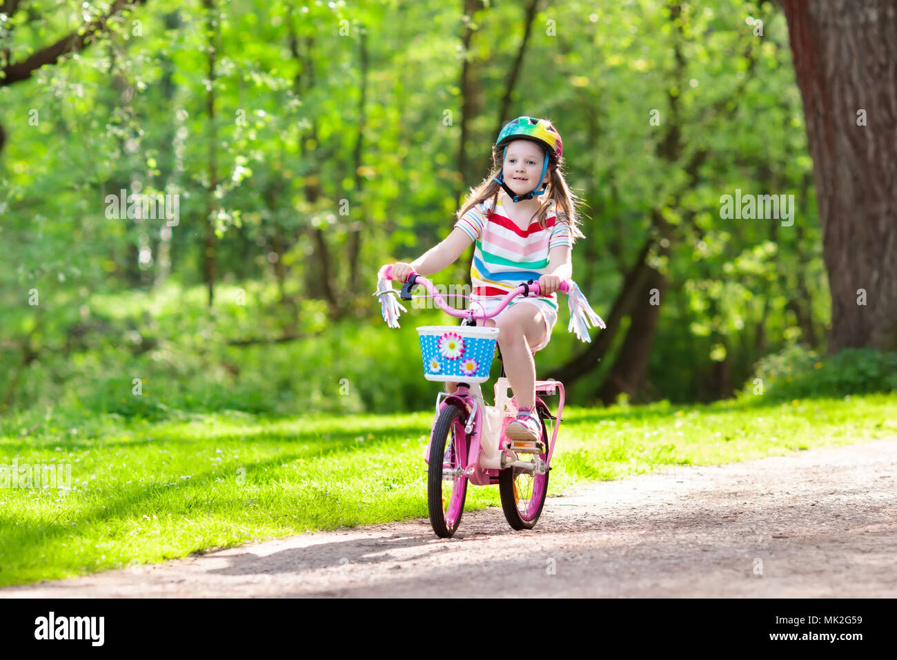 learning to ride a bike without training wheels