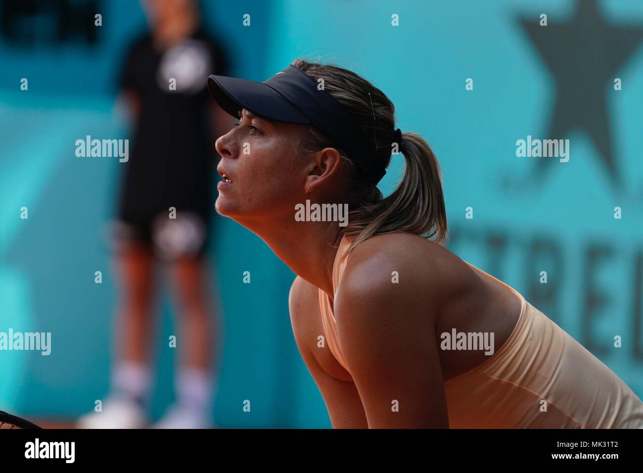 Mutua Madrid Open de Tenis 2018. Encuentro entre Mihaela Buzarnescu y Maria  Sharapova en la foto: Maria Sharapova Stock Photo - Alamy