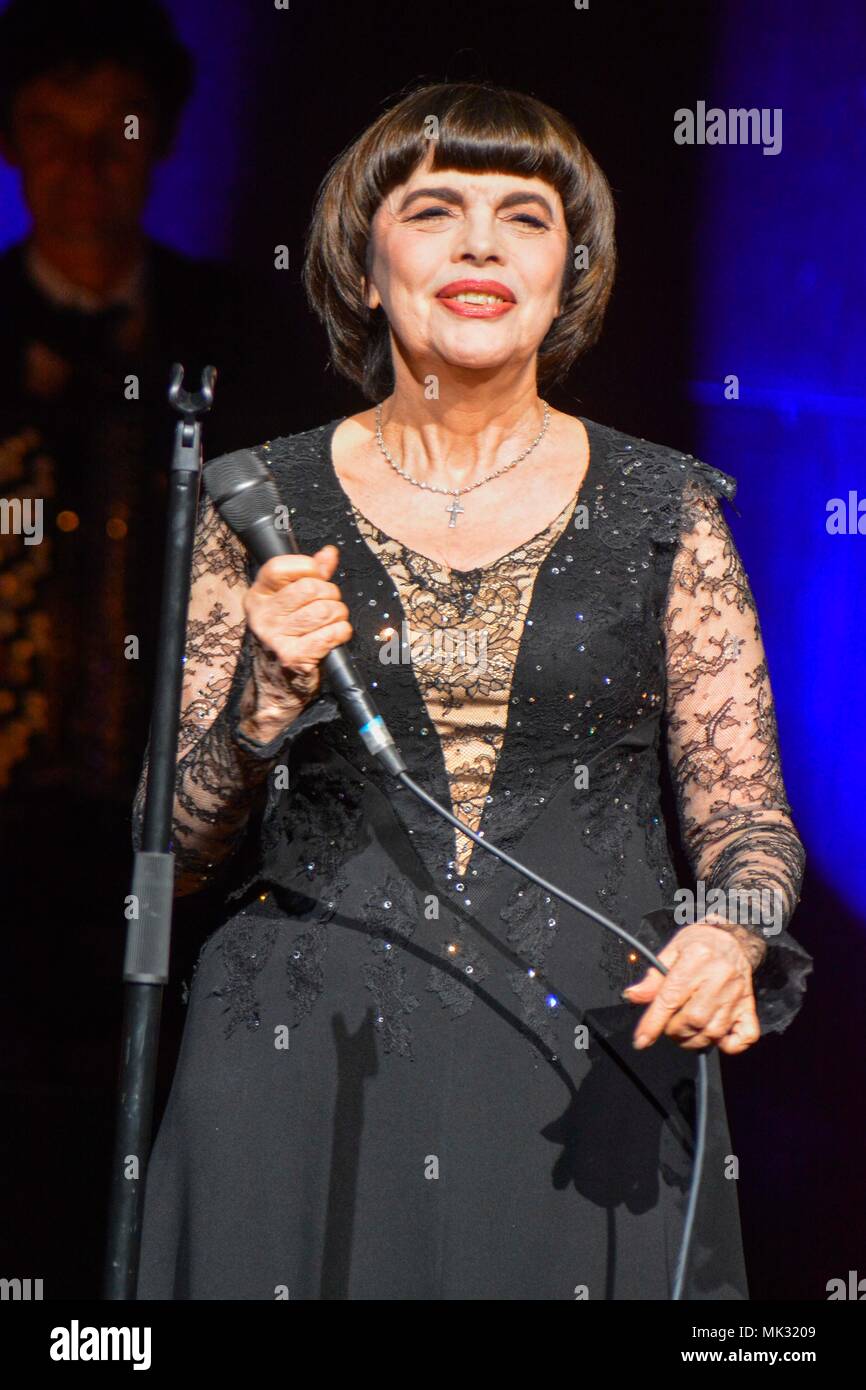 Mireille mathieu 2018