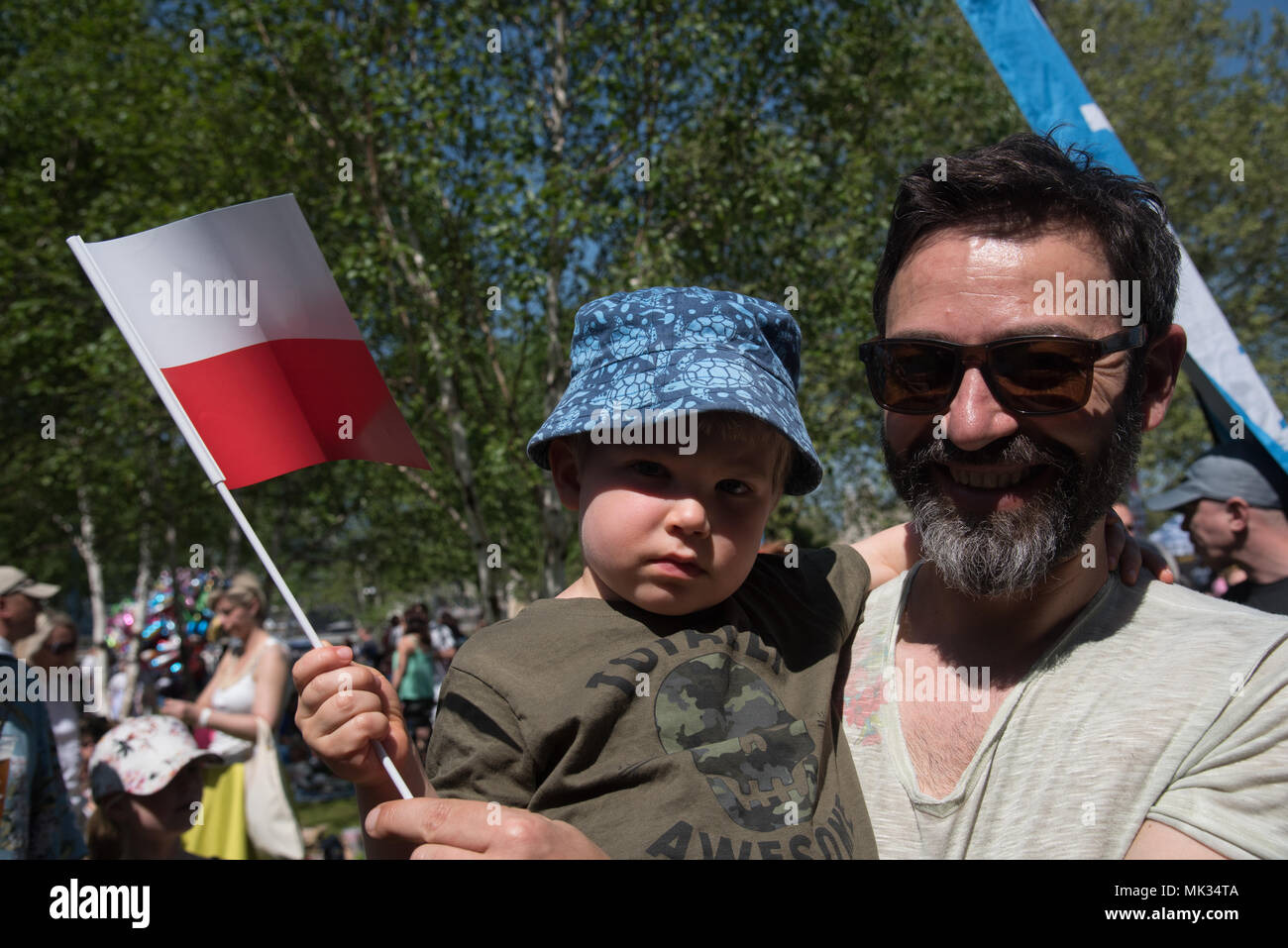 London, UK. 6th May 2018. 'Days Of Poland' - Polish festival mass event Polish culture. The 5th festival at the Thames Rive in London at Potters Fields Park on 6 May 2018, London, UK. Credit: See Li/Alamy Live News Stock Photo
