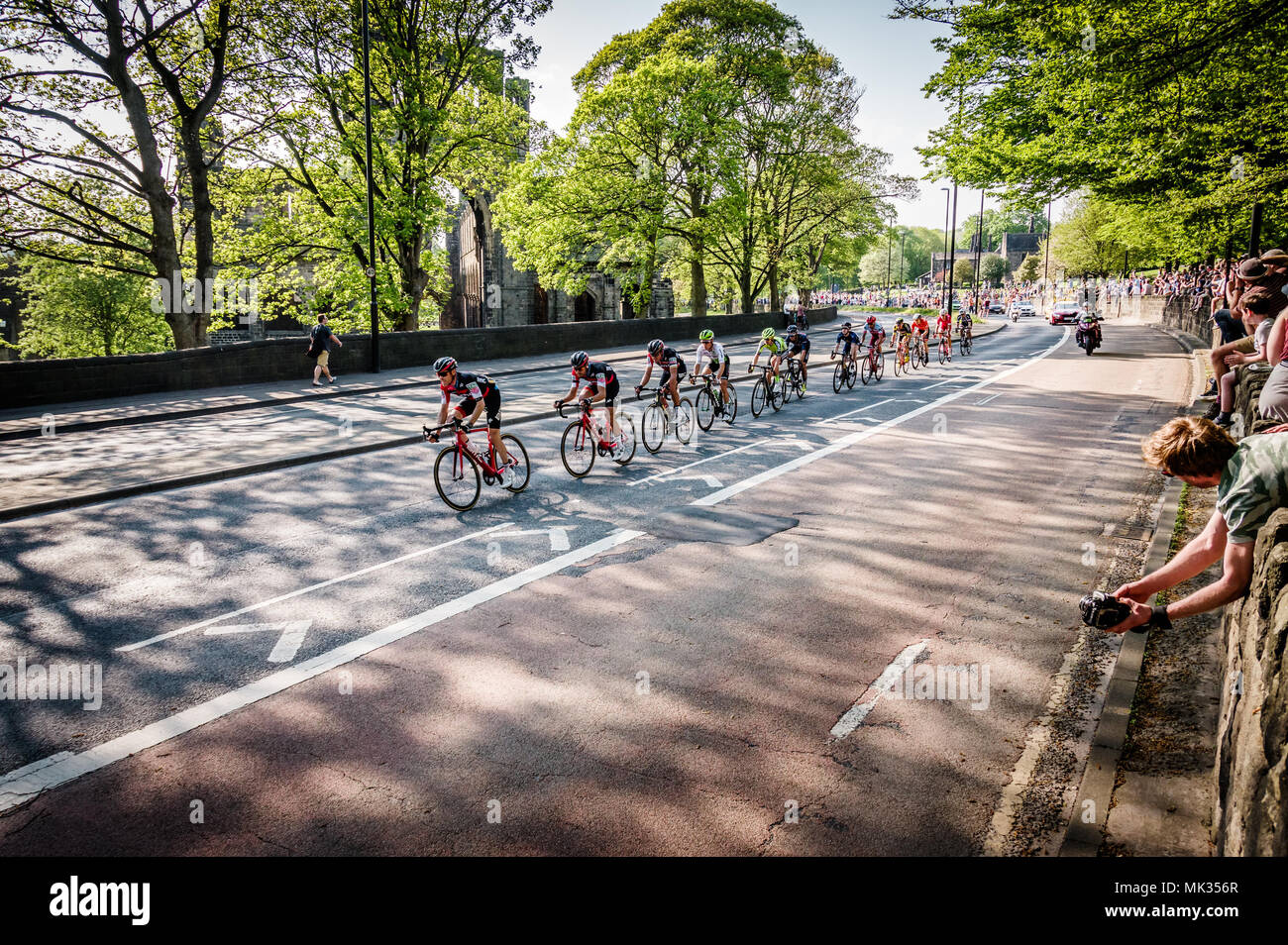 Leeds kirkstall road hires stock photography and images Alamy