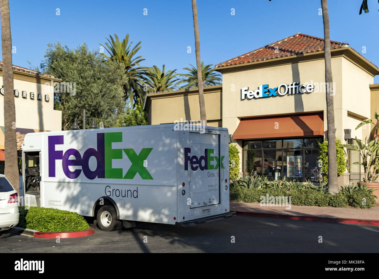 Irvine, California, USA. 19th Sep, 2017. FedEx Corporation is an American  multinational courier delivery services company headquartered in Memphis,  Tennessee. The name ''FedEx'' is a syllabic abbreviation of the name of the