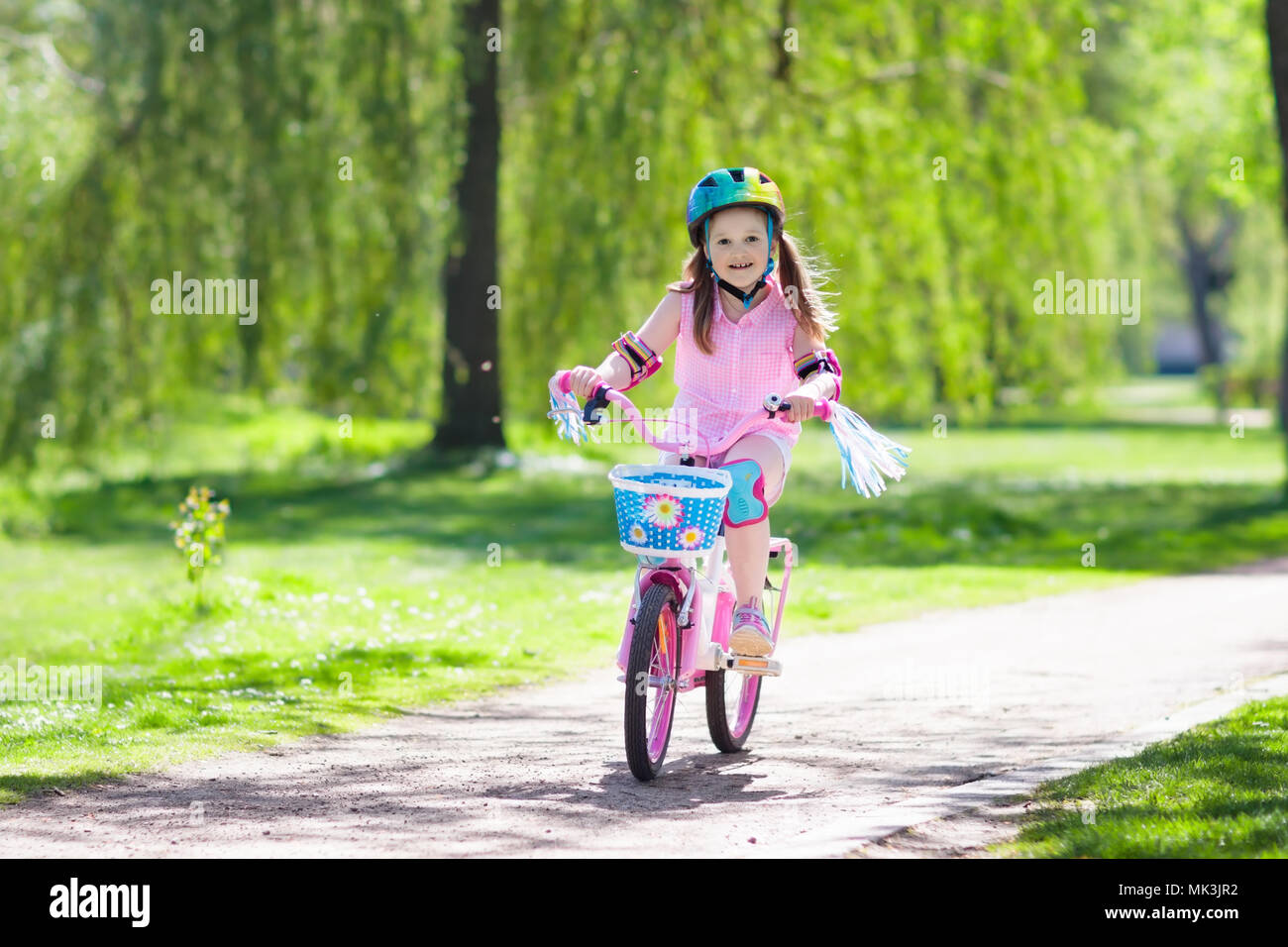 learning to ride a bike without training wheels