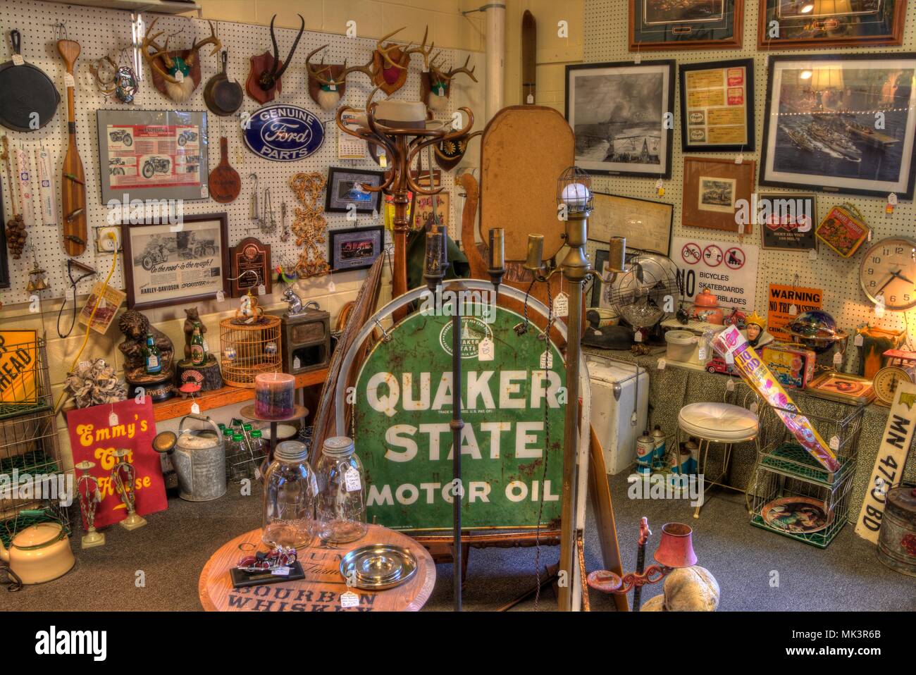 Many kinds of antiques all mixed together to be sold in an Antique Mall