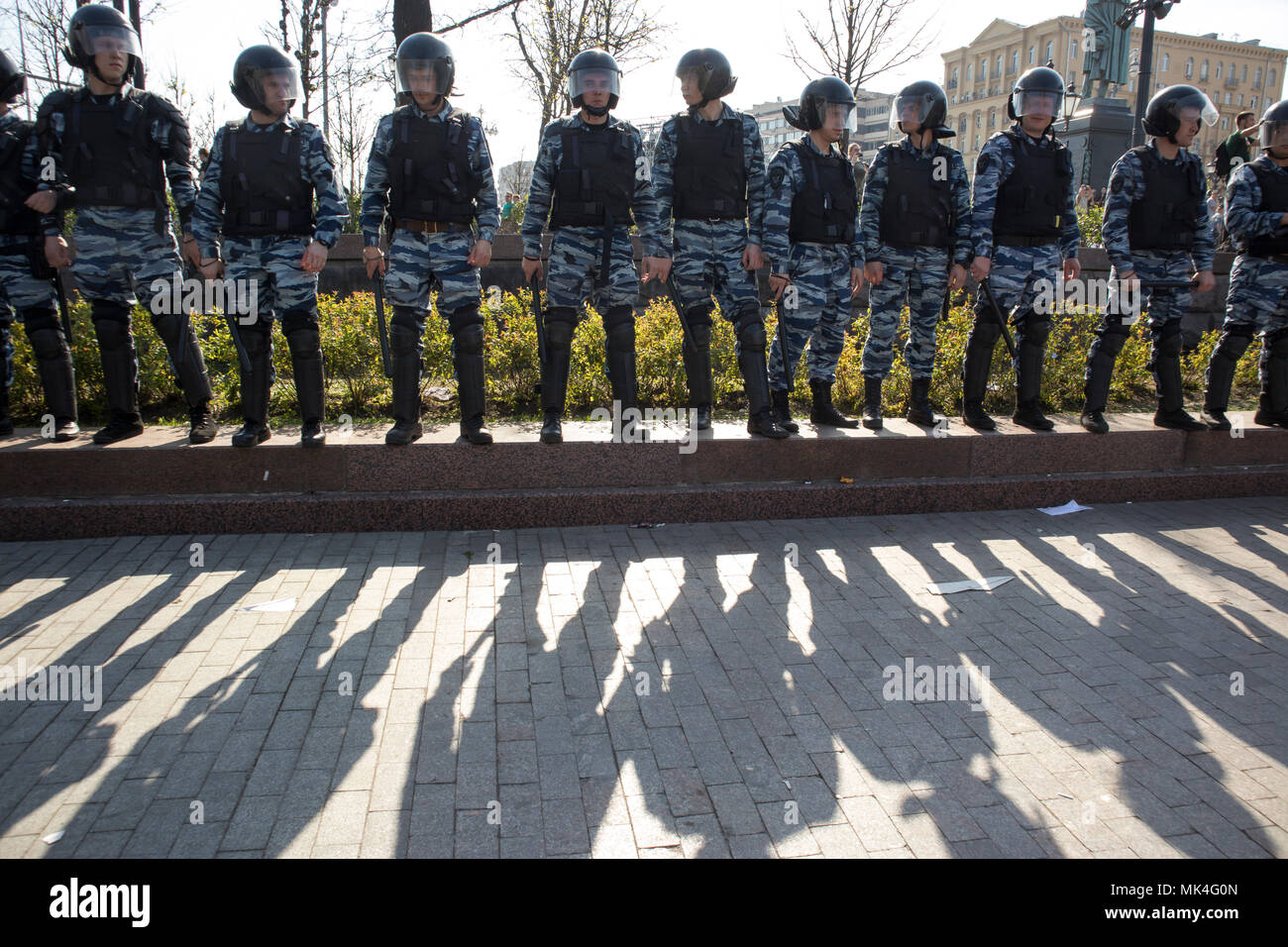 Moscow, RUSSIA - MAY 5, 2018: Police officers in riot gear at Pushkin ...