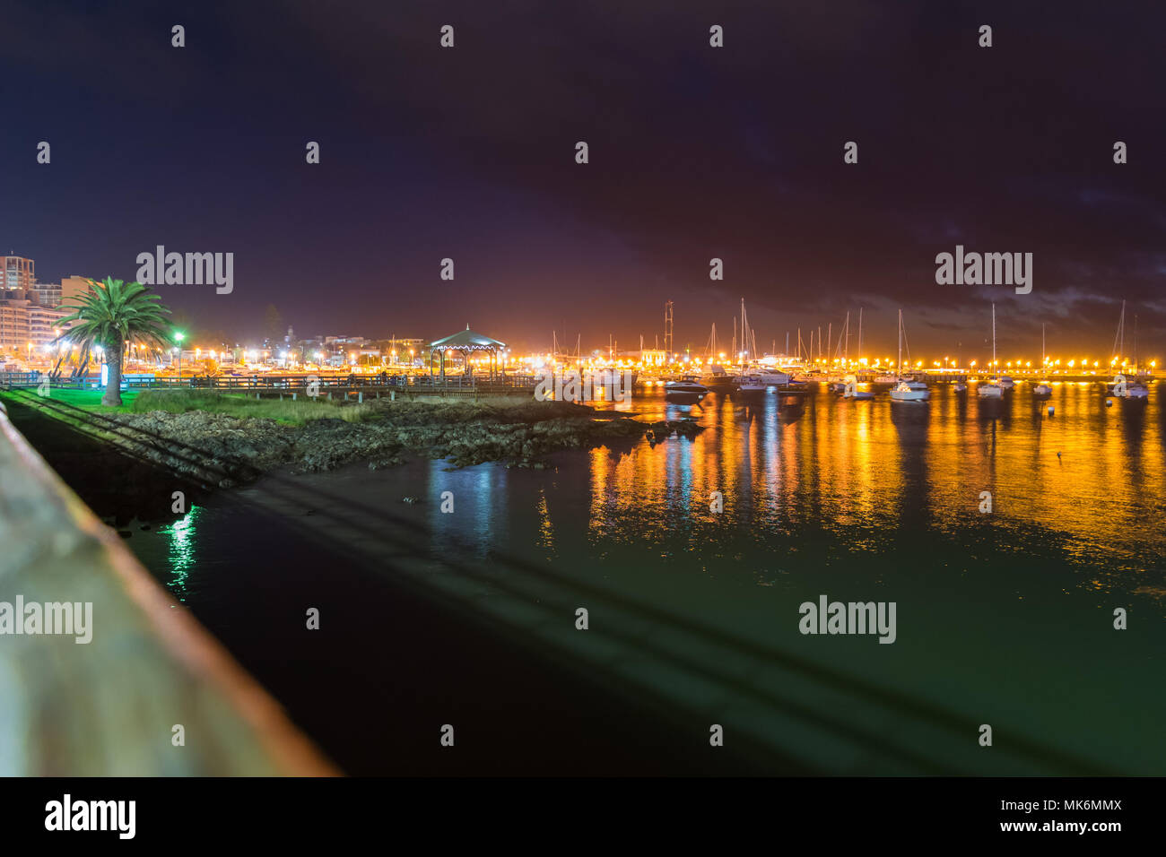 Luces de puerto hi-res stock photography and images - Alamy