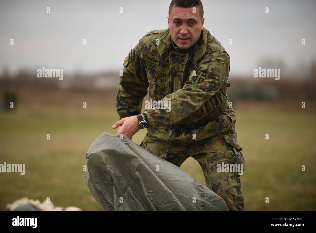 How many lines do parachute paratroopers have How many lines do parachute paratroopers have