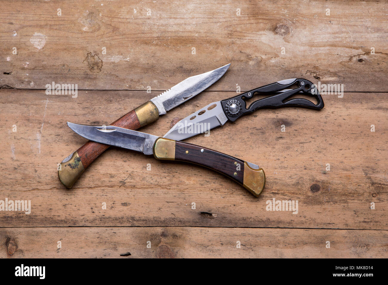 A collection of pocket knives Stock Photo - Alamy