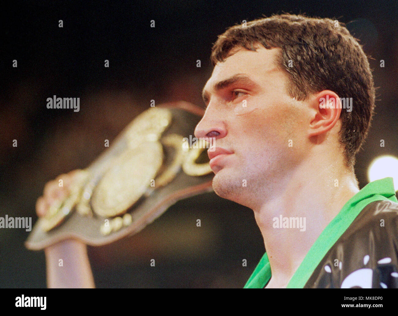 Boxing: Kšln Arena Cologne Germany 25.9.1999, EBU European Championship fight Axel Schulz (GER) vs Wladimir Klitschko (UKR) ---Wladimir Klitschko with belt Stock Photo