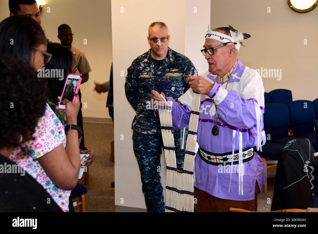171129 N Gn619 048 Portsmouth Va Nov 29 2017 Pastor