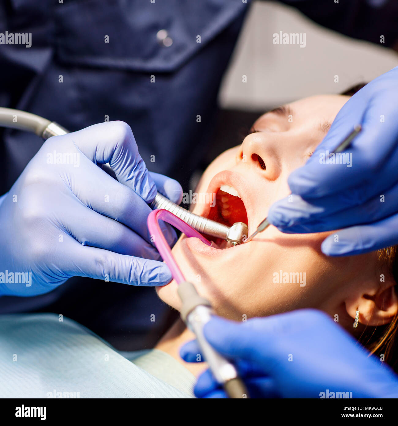 Drilling of teeth hires stock photography and images Alamy
