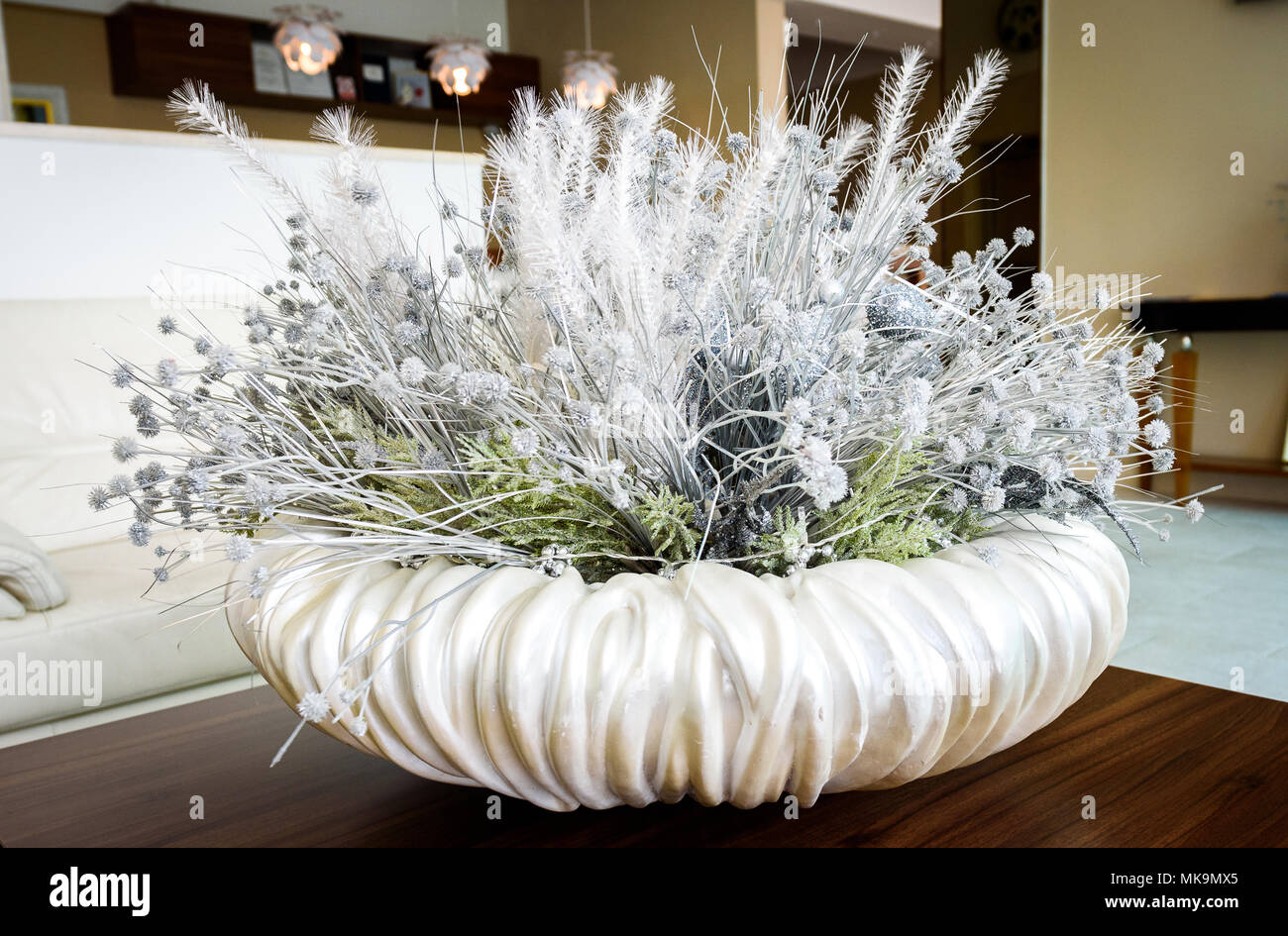 Flower Decoration In Hotel Lobby High Resolution Stock Photography And Images Alamy
