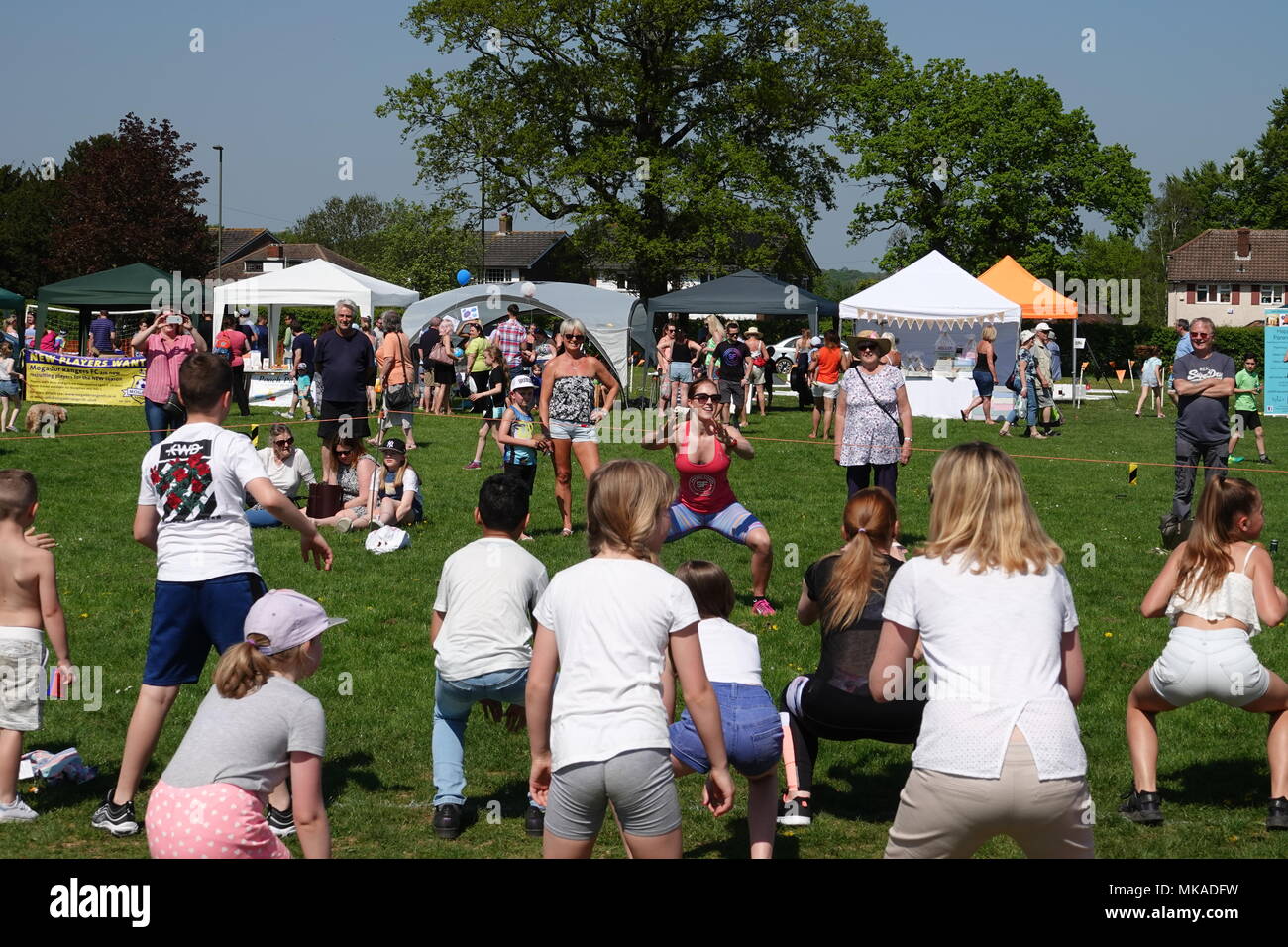 Lower Kingswood, Surrey UK . 7th May, 2018 Local children and some