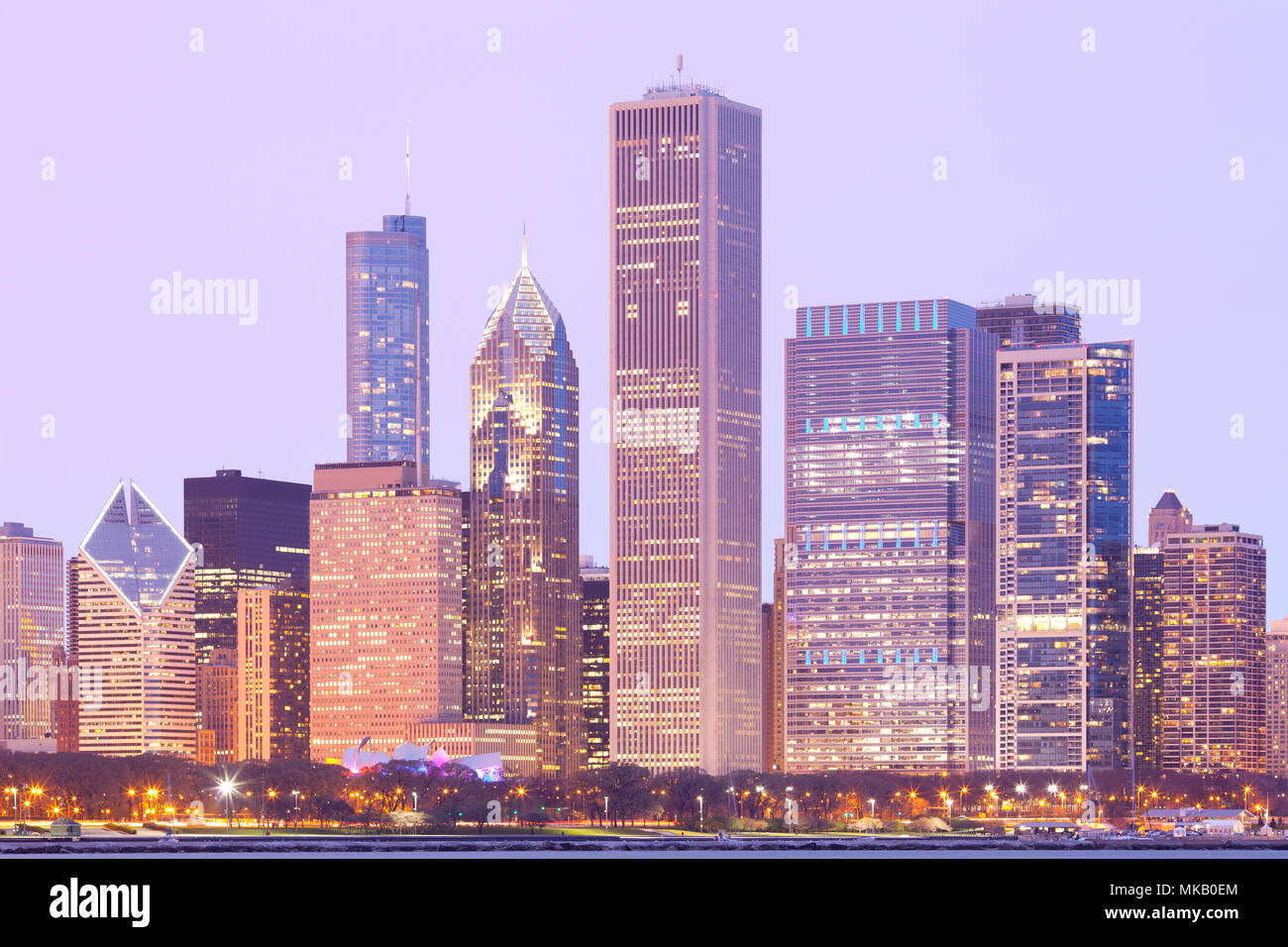 Downtown city skyline, Chicago, Illinois, USA Stock Photo Alamy