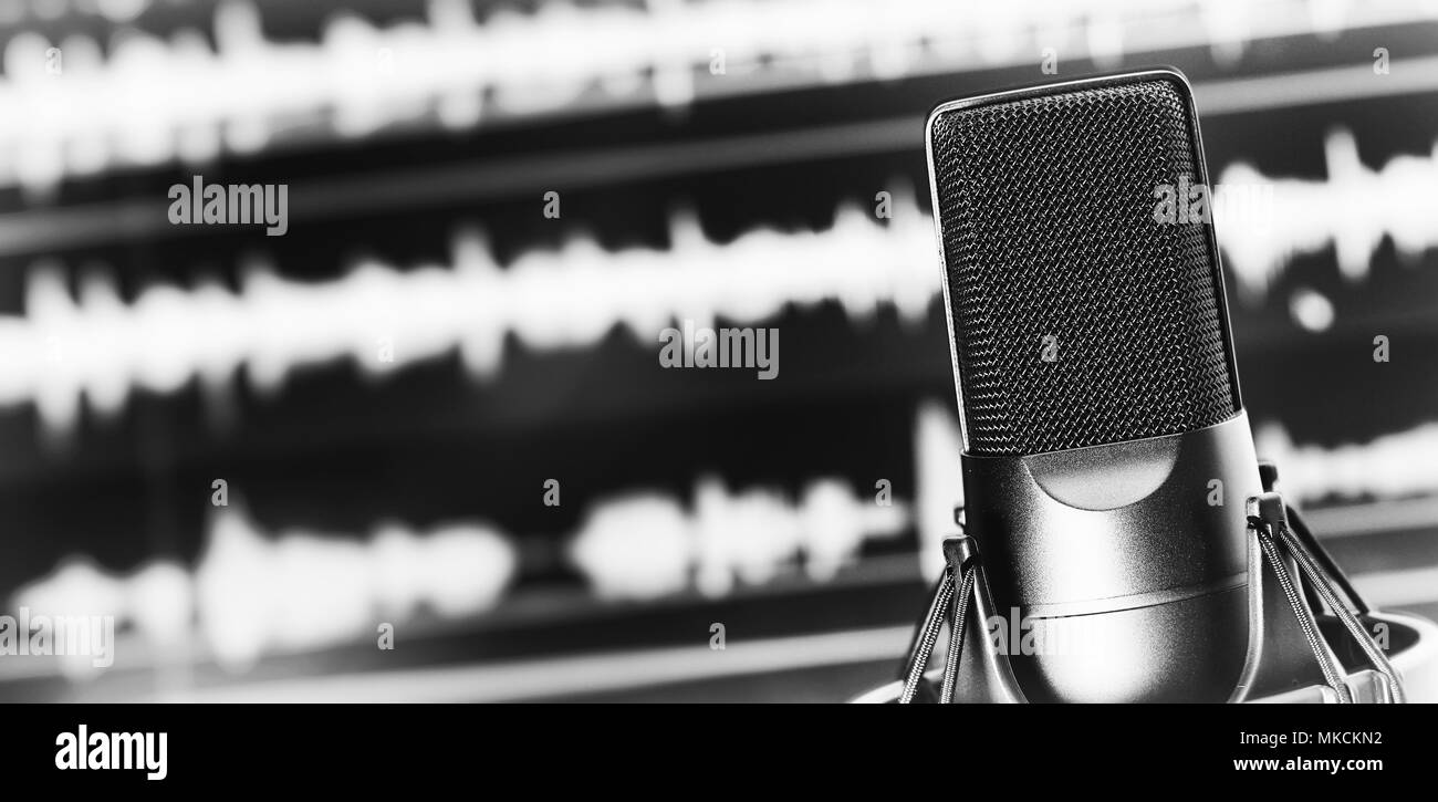 Recording podcast Black and White Stock Photos & Images - Alamy
