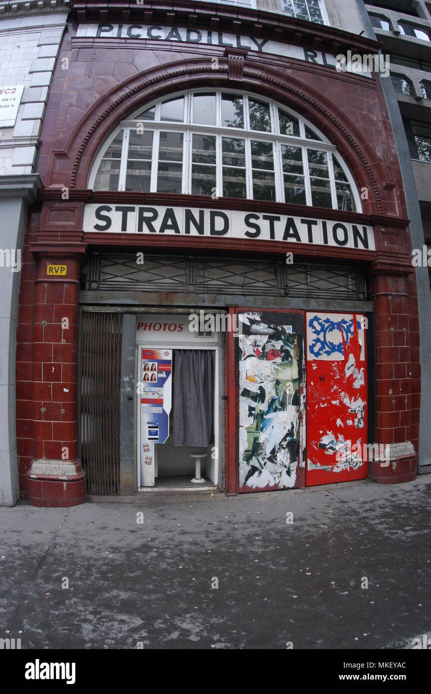 The old Strand tube station on the london underground Stock Photo Alamy