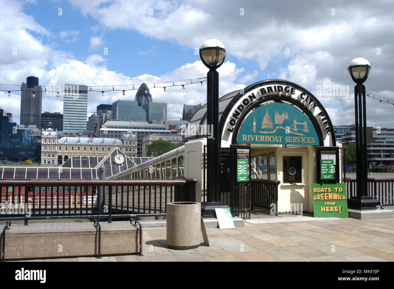 London Historic Bus Stop High Resolution Stock Photography and Images ...