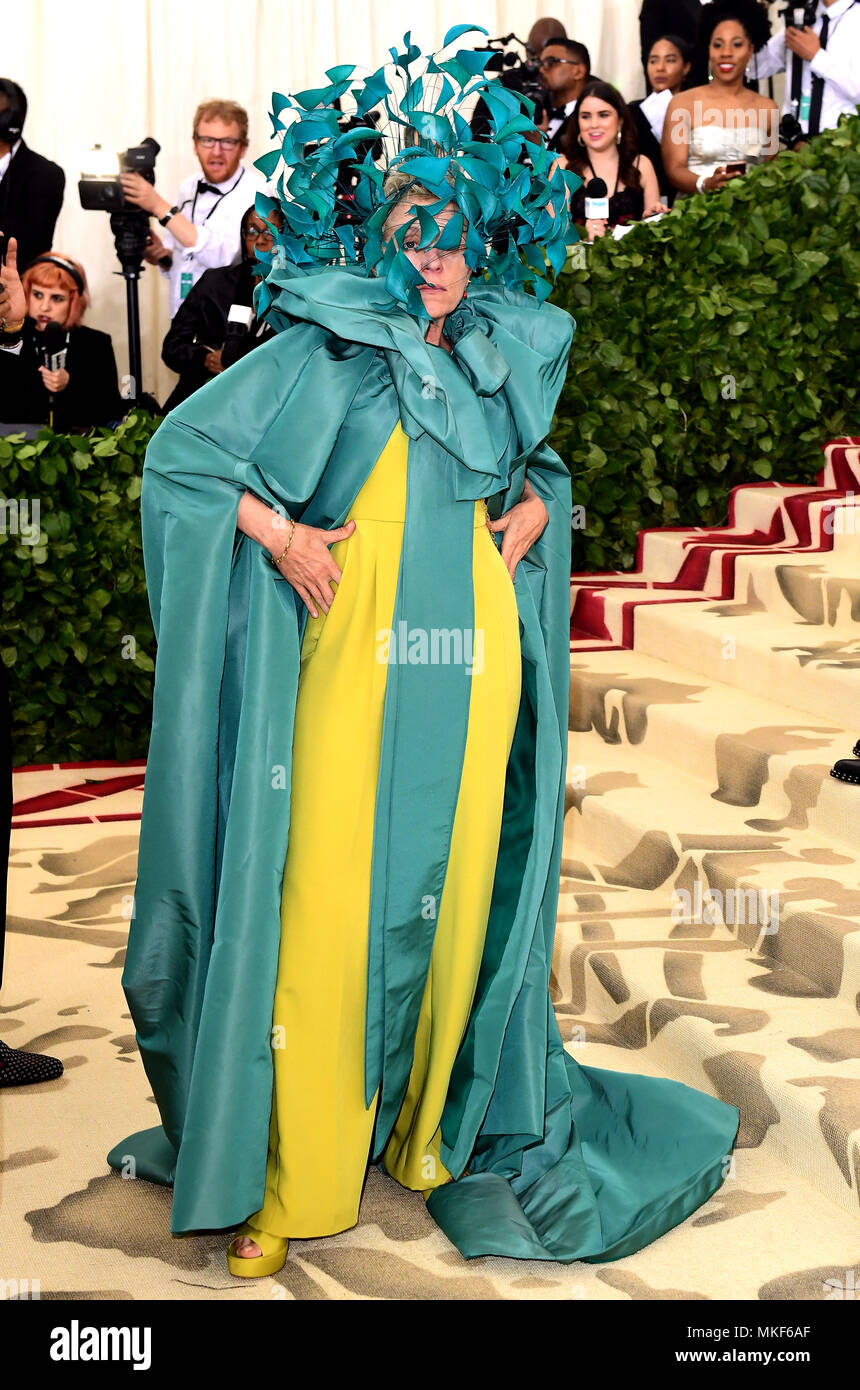 Valentino couture dress hi-res stock 