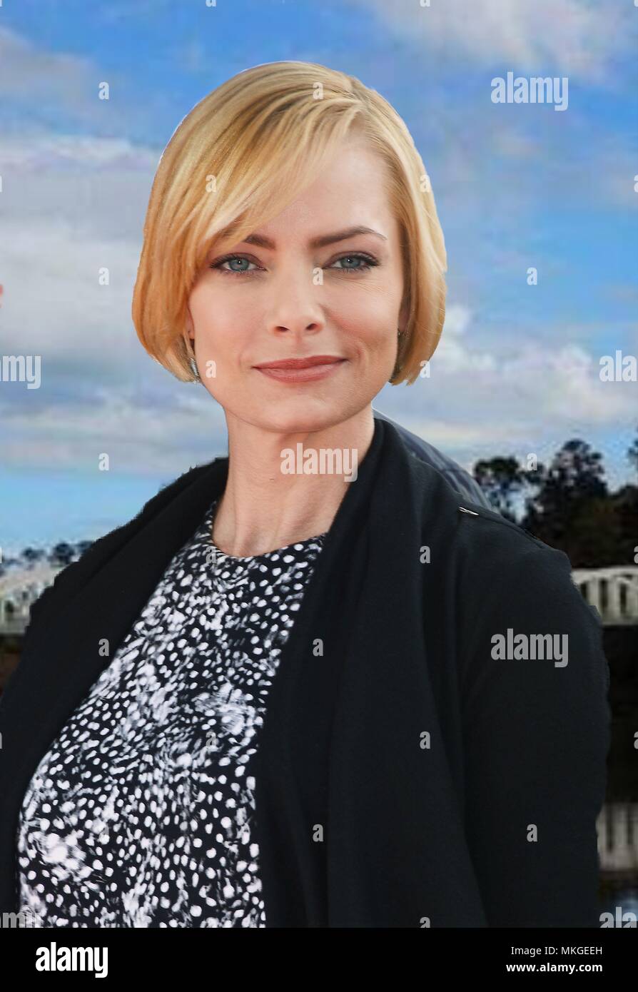 Jaime Pressly 029  Allison Janney honored with a Star on the Hollywood Walk of Fame in Los Angeles. October 17, 2016.Jaime Pressly 029 pe  Event in Hollywood Life - California,  Red Carpet Event, Vertical, USA, Film Industry, Celebrities,  Photography, Bestof, Arts Culture and Entertainment, Topix Celebrities fashion / one person, Vertical, Best of, Hollywood Life, Event in Hollywood Life - California,  Red Carpet and backstage, USA, Film Industry, Celebrities,  movie celebrities, TV celebrities, Music celebrities, Photography, Bestof, Arts Culture and Entertainment,  Topix, headshot, vertical Stock Photo