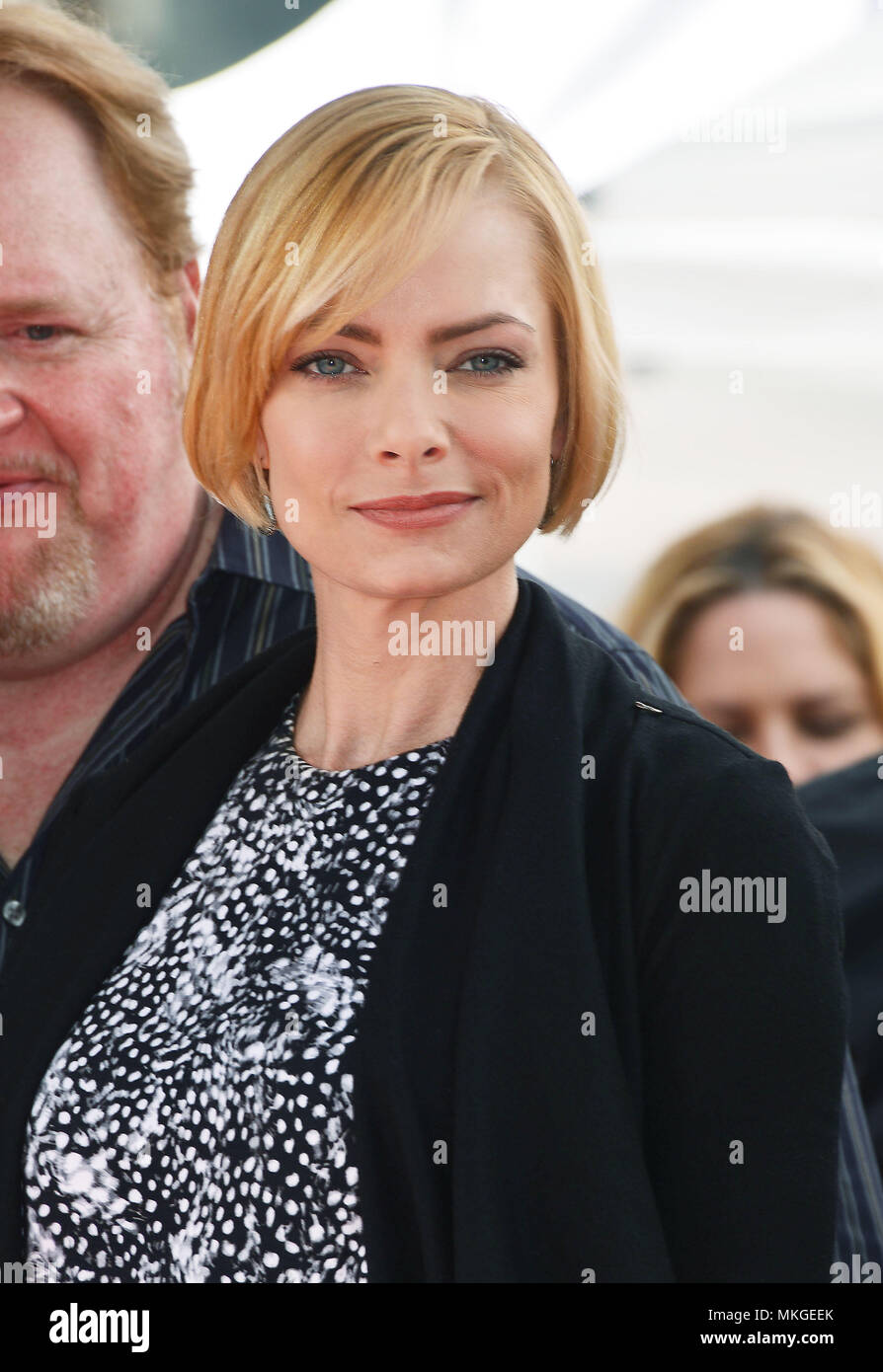 Jaime Pressly 029  Allison Janney honored with a Star on the Hollywood Walk of Fame in Los Angeles. October 17, 2016.Jaime Pressly 029  Event in Hollywood Life - California,  Red Carpet Event, Vertical, USA, Film Industry, Celebrities,  Photography, Bestof, Arts Culture and Entertainment, Topix Celebrities fashion / one person, Vertical, Best of, Hollywood Life, Event in Hollywood Life - California,  Red Carpet and backstage, USA, Film Industry, Celebrities,  movie celebrities, TV celebrities, Music celebrities, Photography, Bestof, Arts Culture and Entertainment,  Topix, headshot, vertical, f Stock Photo
