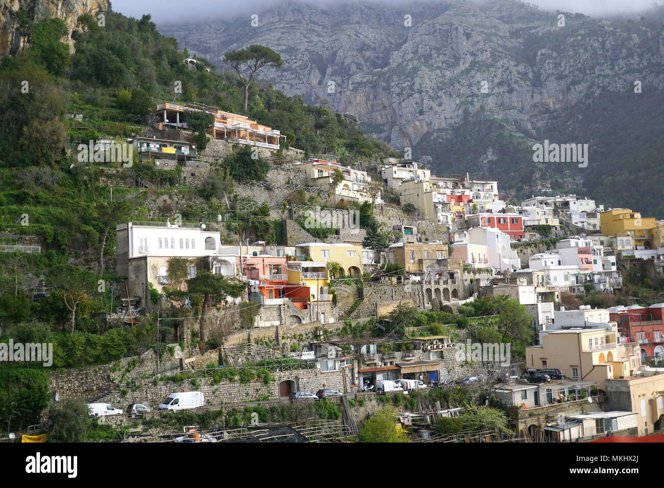 Architecture (houses built on mountain slope) Positano, Campania, Italy  (Amalfi Coast Stock Photo - Alamy, image size:1300x956