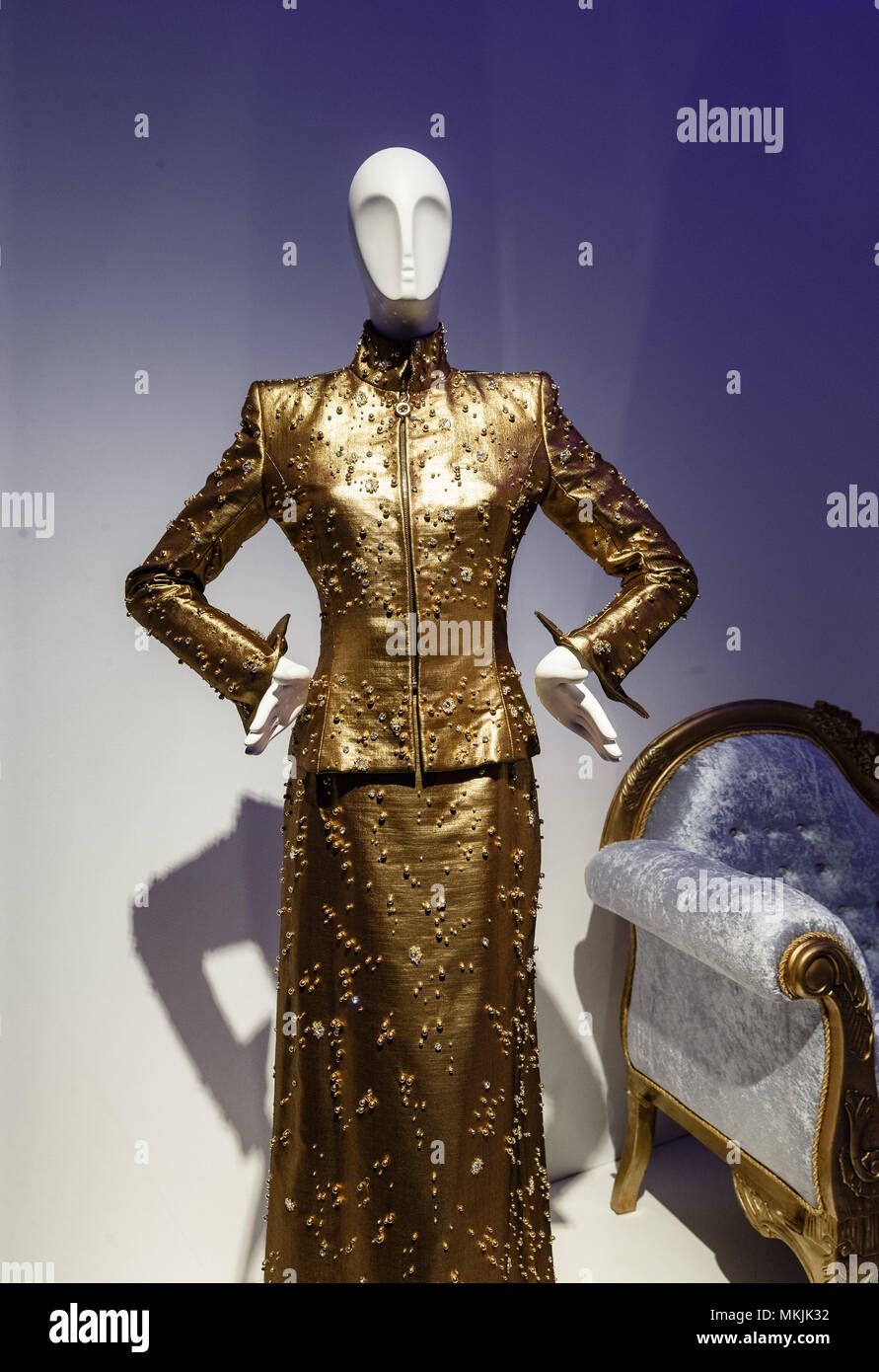 jean louis scherrer costume