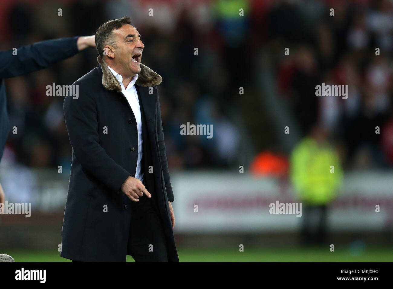 Swansea, Wales, UK. 8th May, 2018. Carlos Carvalhal , the Swansea city manager shouts on the touchline .Premier League match, Swansea city v Southampton at the Liberty Stadium in Swansea, South Wales on Tuesday 8th May 2018.  this image may only be used for Editorial purposes. Editorial use only, license required for commercial use. No use in betting, games or a single club/league/player publications. pic by Andrew Orchard/Andrew Orchard sports photography/Alamy Live news Stock Photo