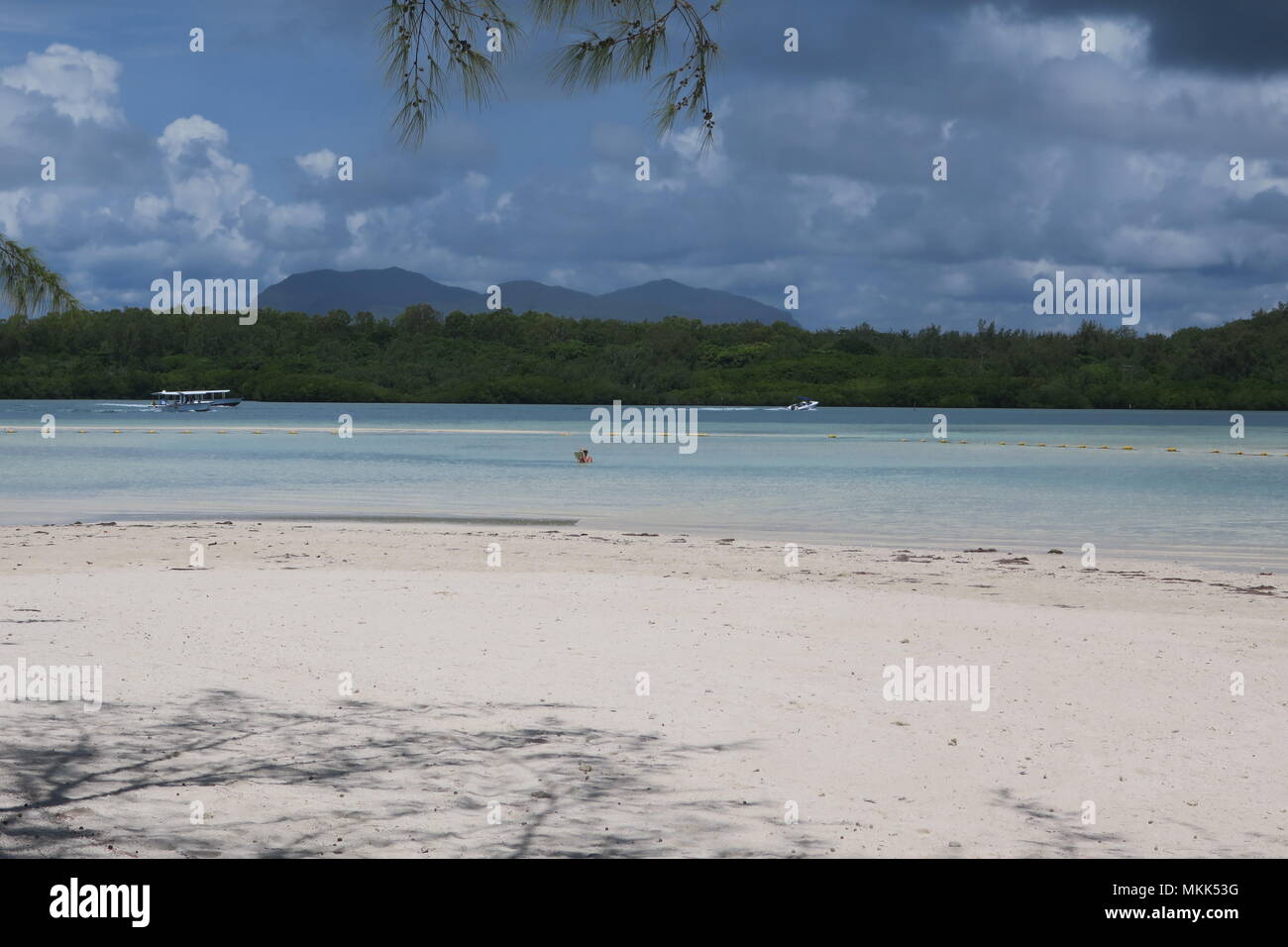 Charming coastline of Indian ocean at Mauritius island Stock Photo - Alamy