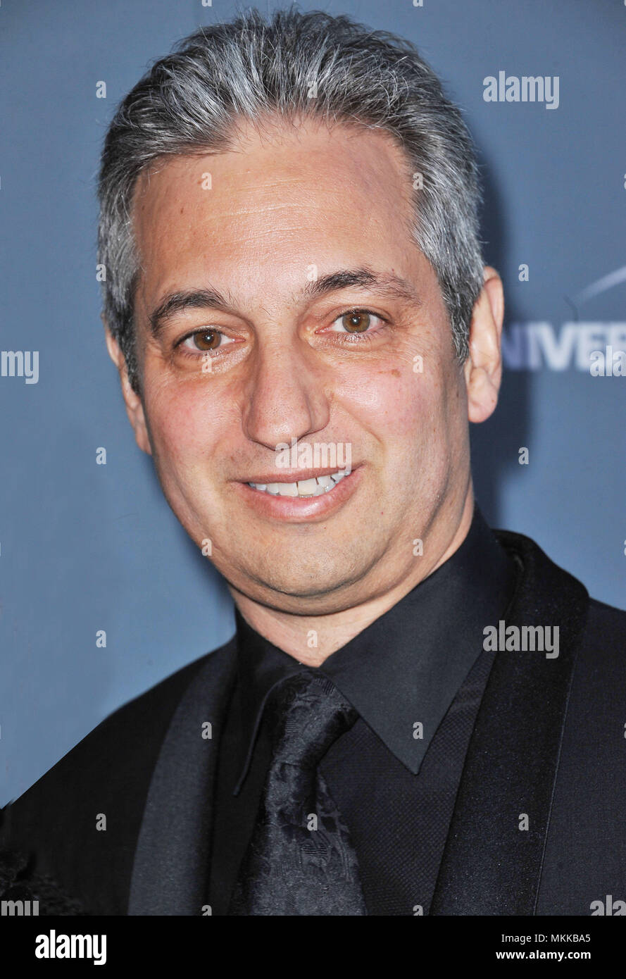 Дэвид шор сценарист. Дэвид хаус. Дэвид шор. Дэвид шор доктор хаус. Дэвид шор.