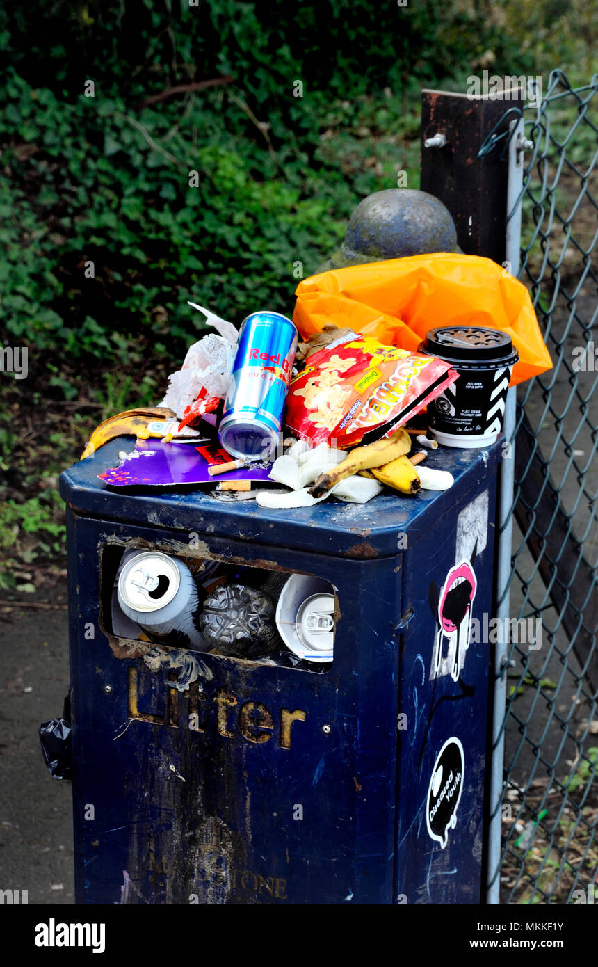 Overflowing bin hires stock photography and images Alamy