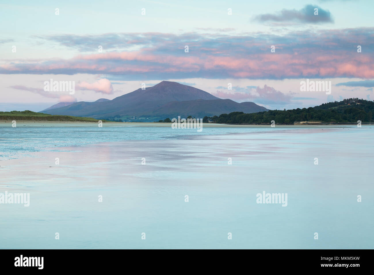 Donegal coastline with Muckish mountain at sunrise Stock Photo