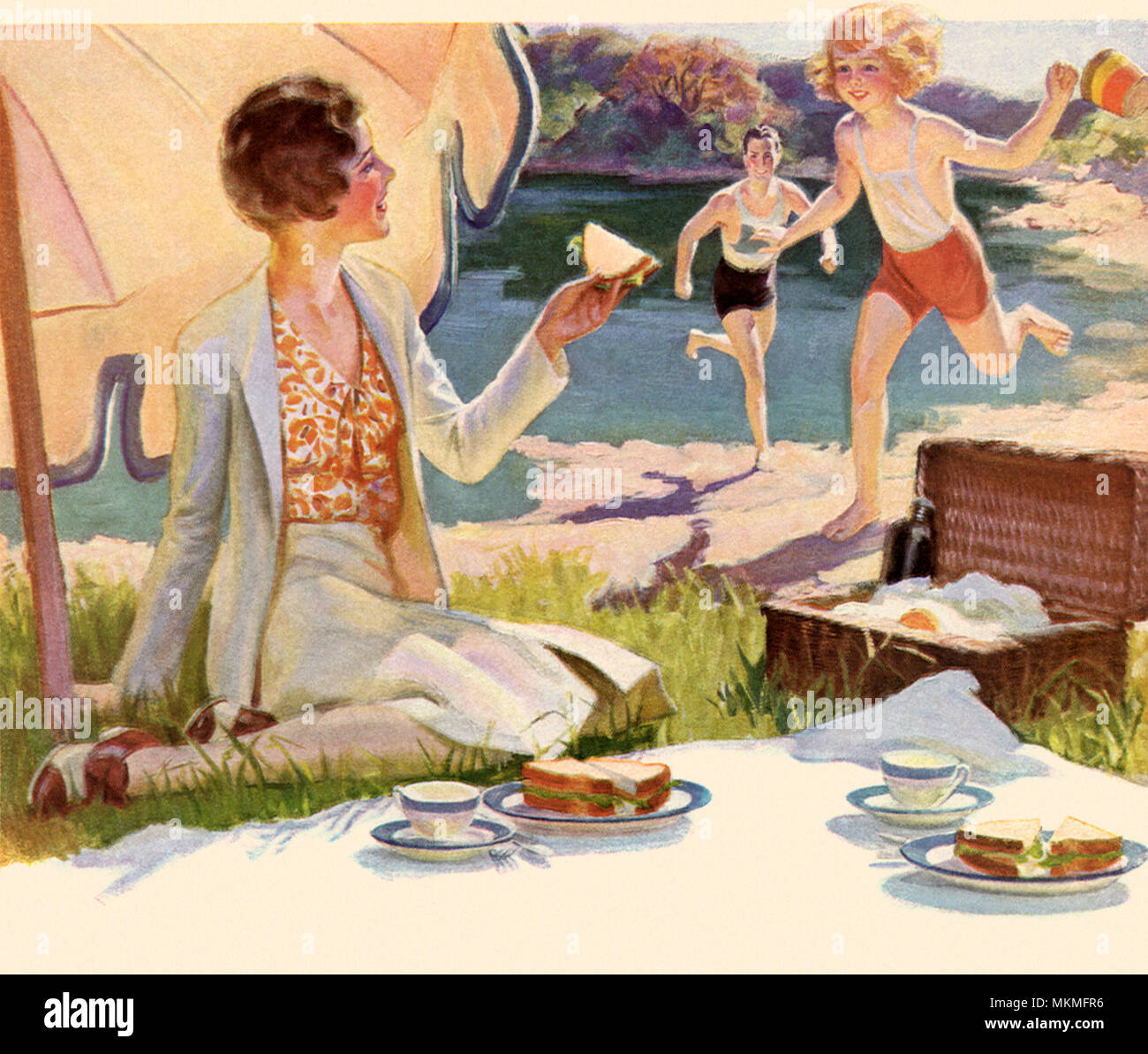 Vintage picnic beach hi-res stock photography and images - Alamy